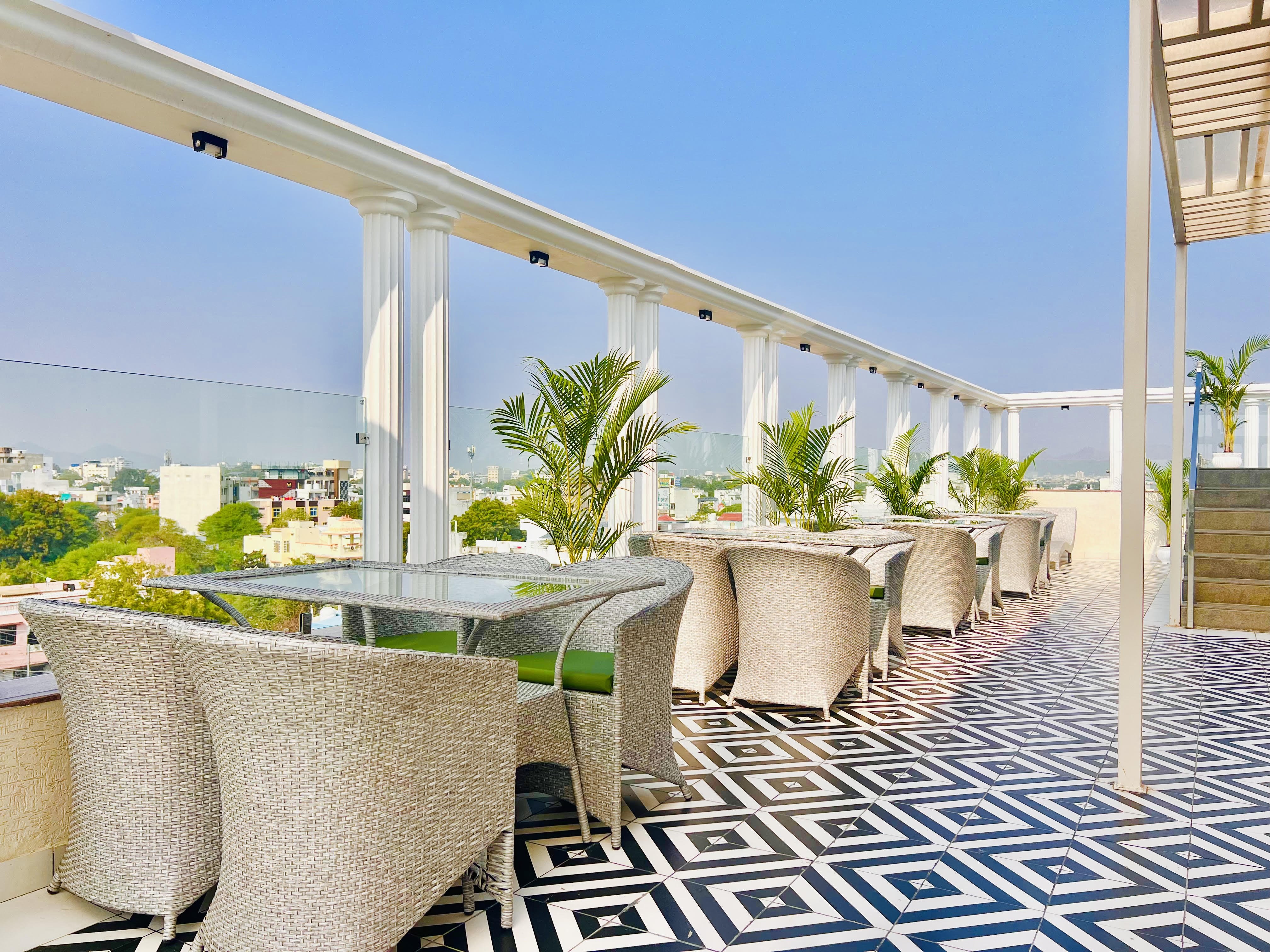 Hotel Royal Residency