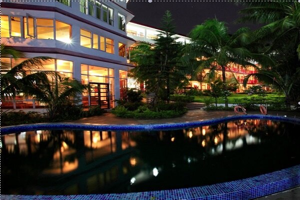 Hotel Sentinel