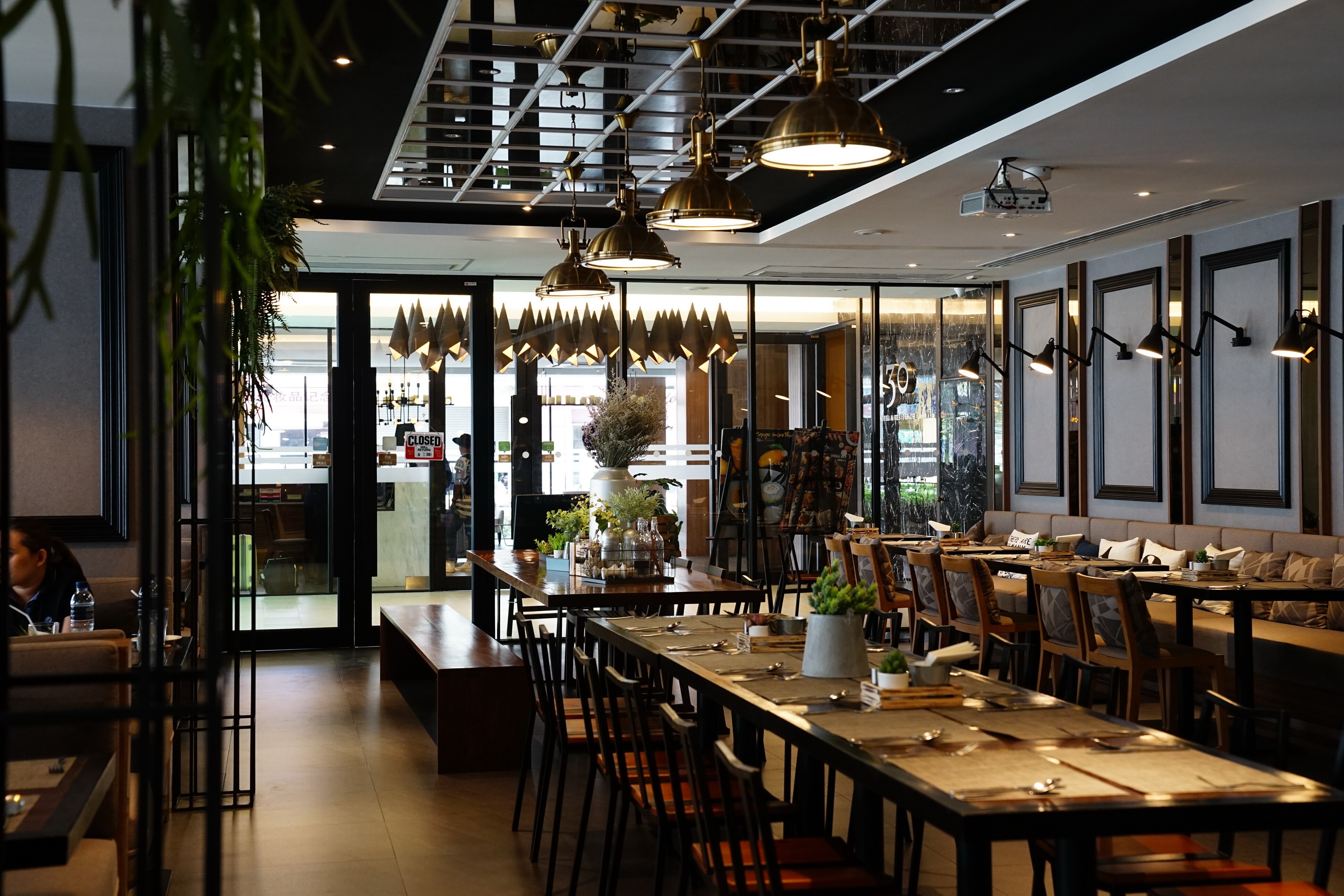 Indigo Café & Restaurant