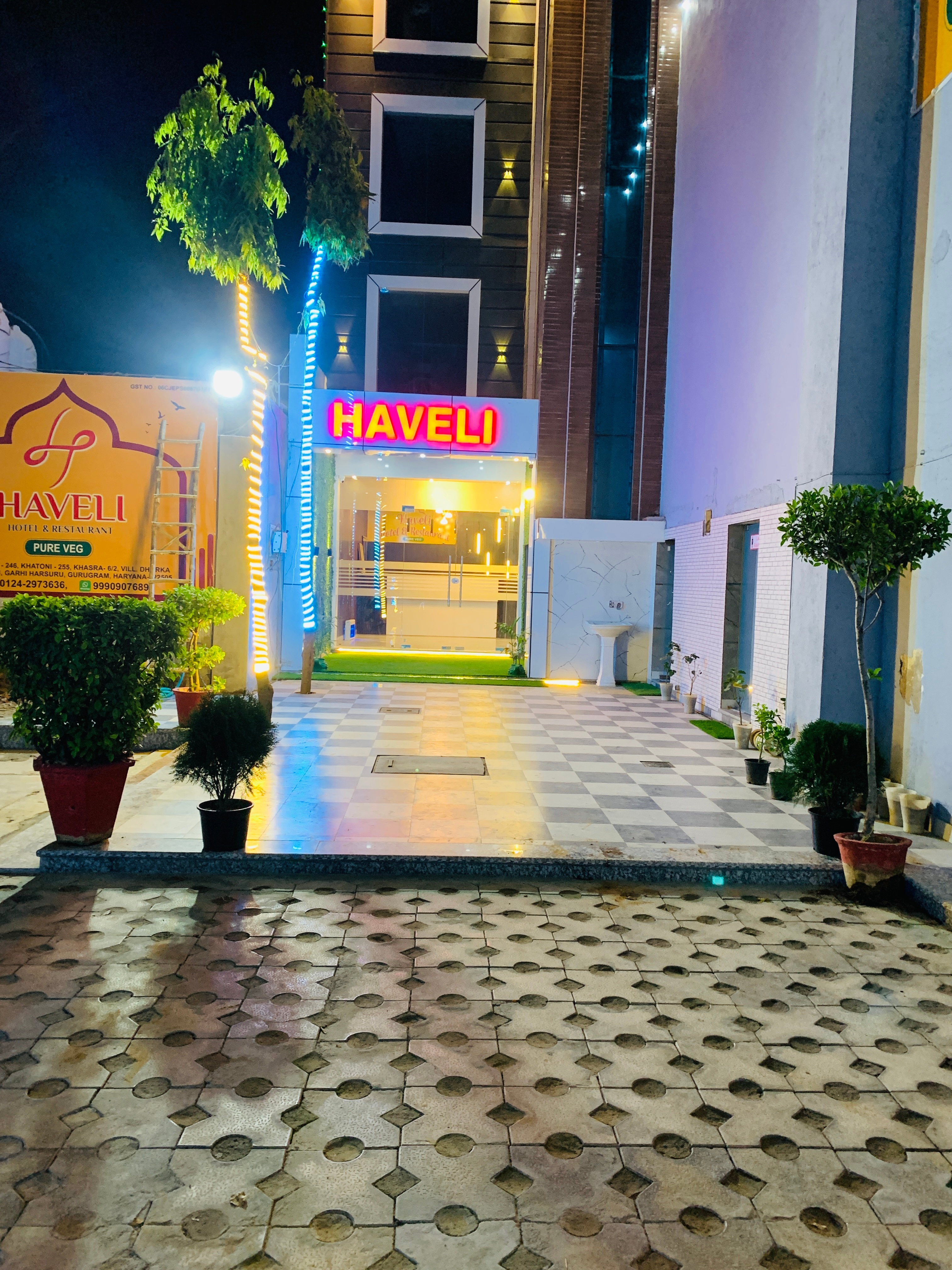 Haveli Hotel & Family Restaurant