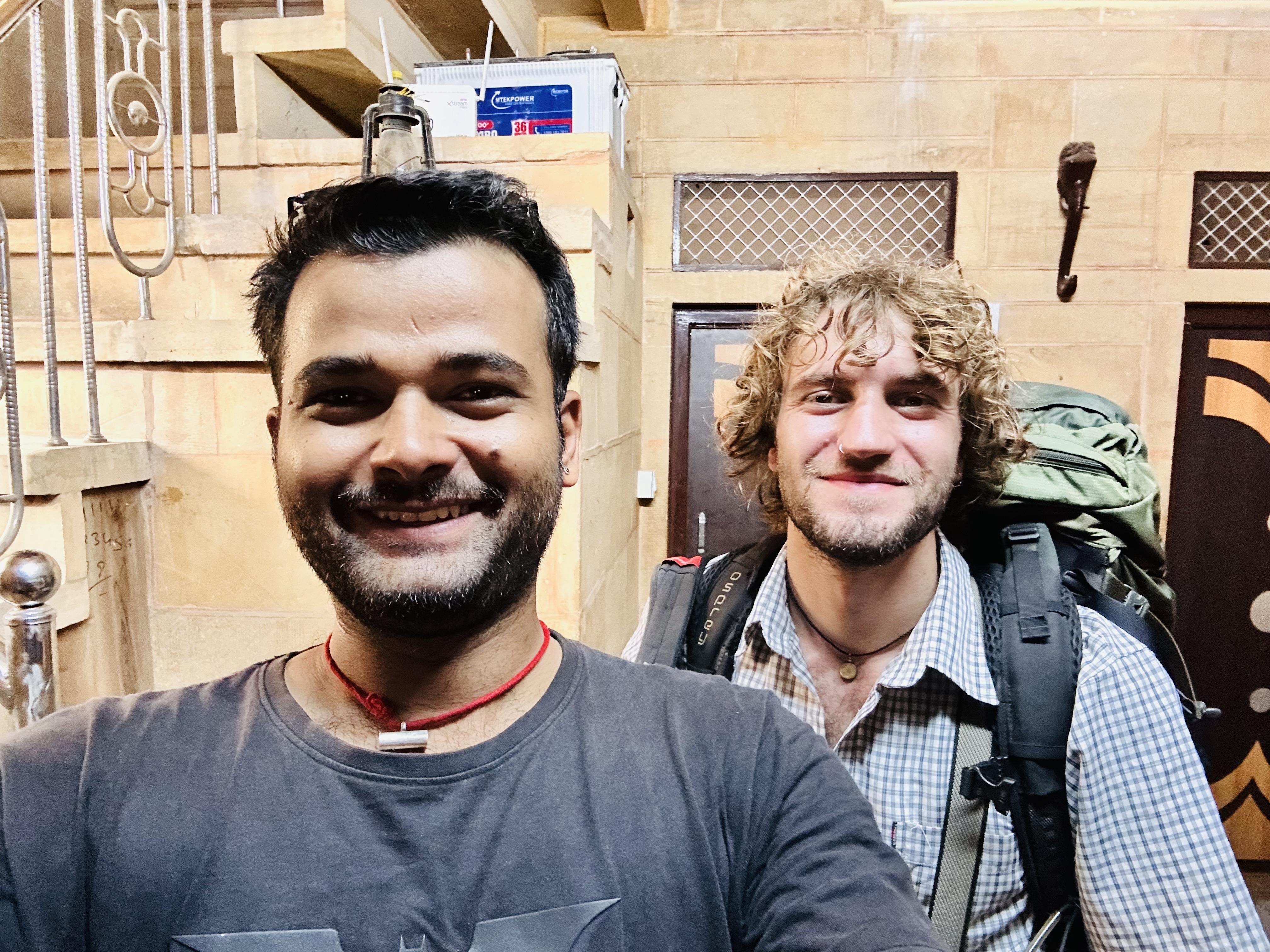 Berozgar Hotel 𝗕𝗢𝗢𝗞 Jaisalmer Guest House