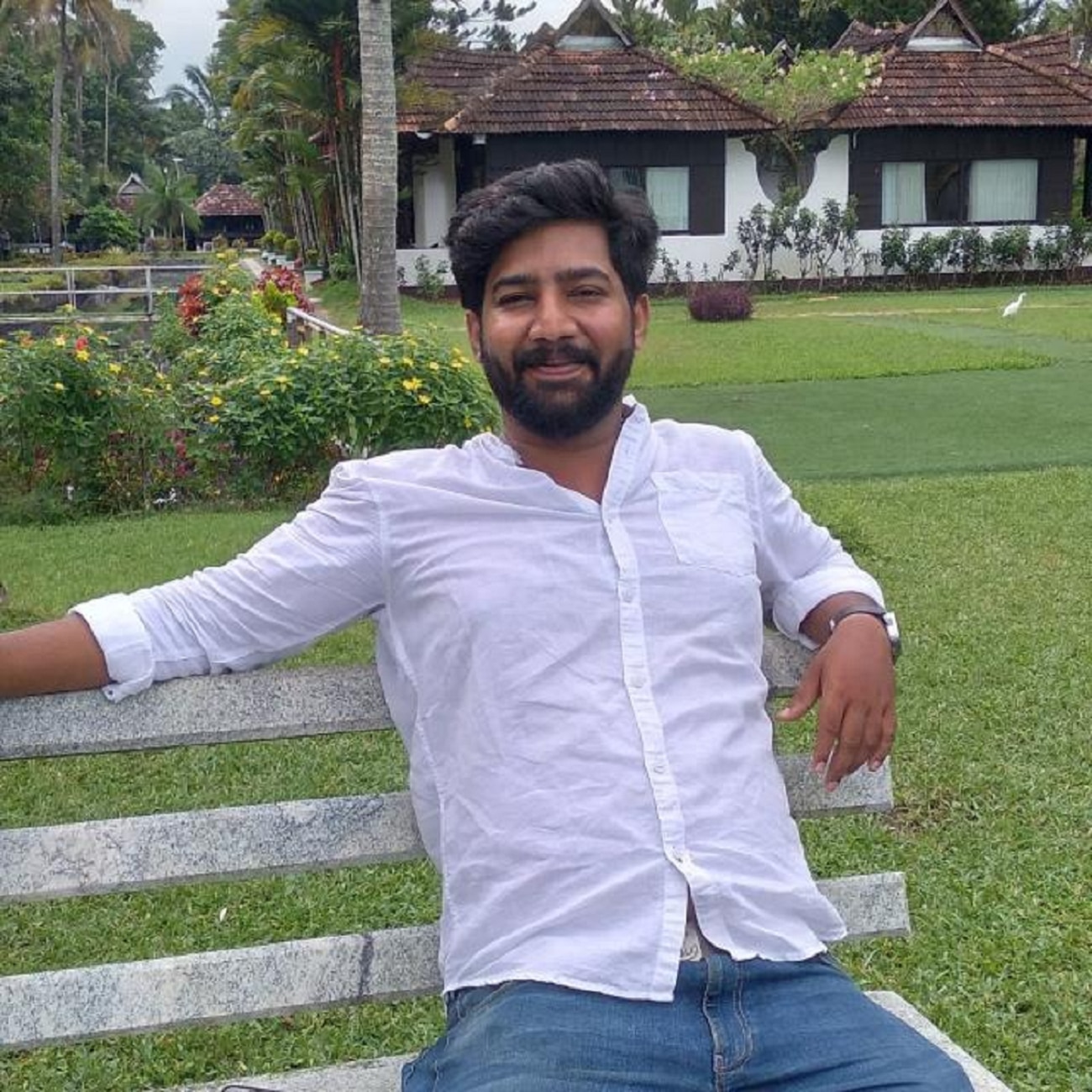 The Bucket List Hostel Dorms & Tents 𝗕𝗢𝗢𝗞 Goa Hostel 𝘄𝗶𝘁𝗵 𝗙𝗥𝗘𝗘