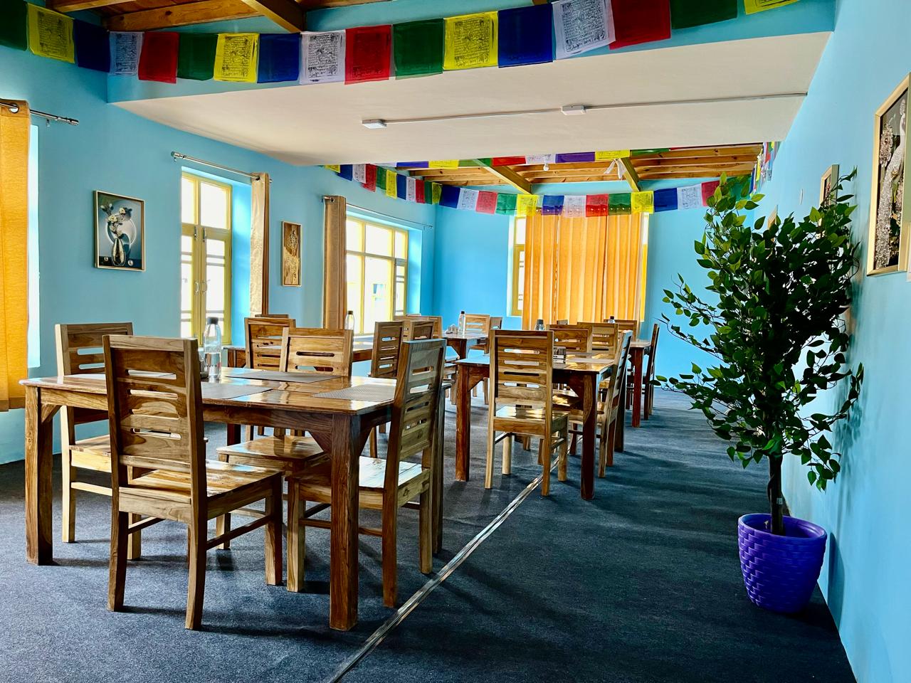 Restuarant