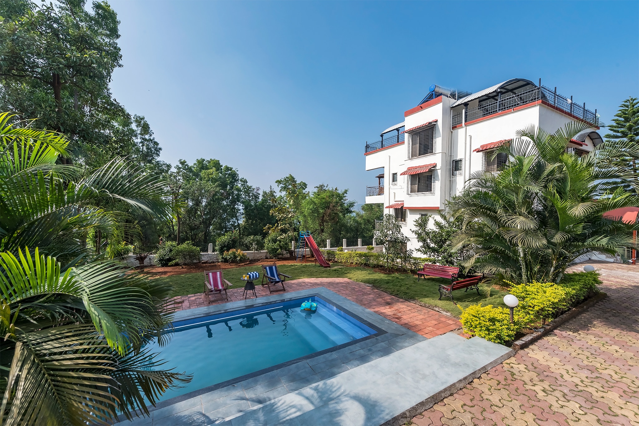 Photo inspiration: Gallery Detail: Cosmicstays Venus Villa Lake View And Private Pool 𝗕𝗢𝗢𝗞 Wadgaon