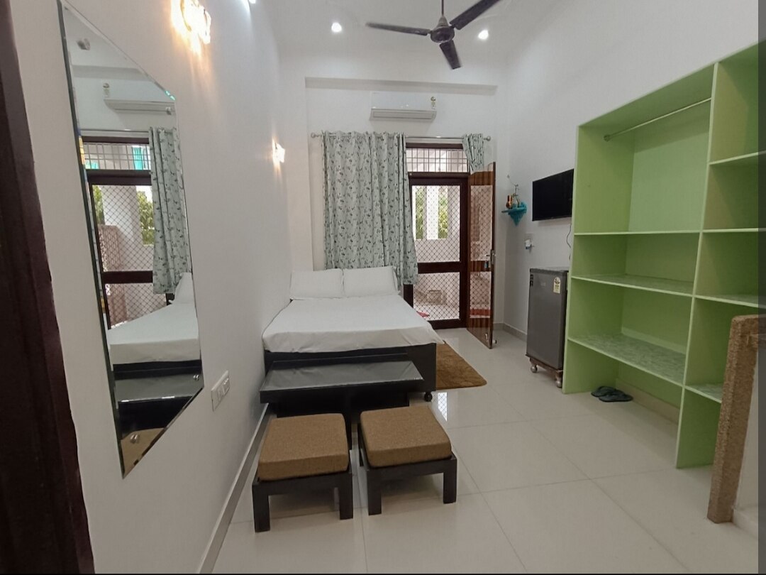 The Cozy Corner 𝗕𝗢𝗢𝗞 Jaipur Cottage