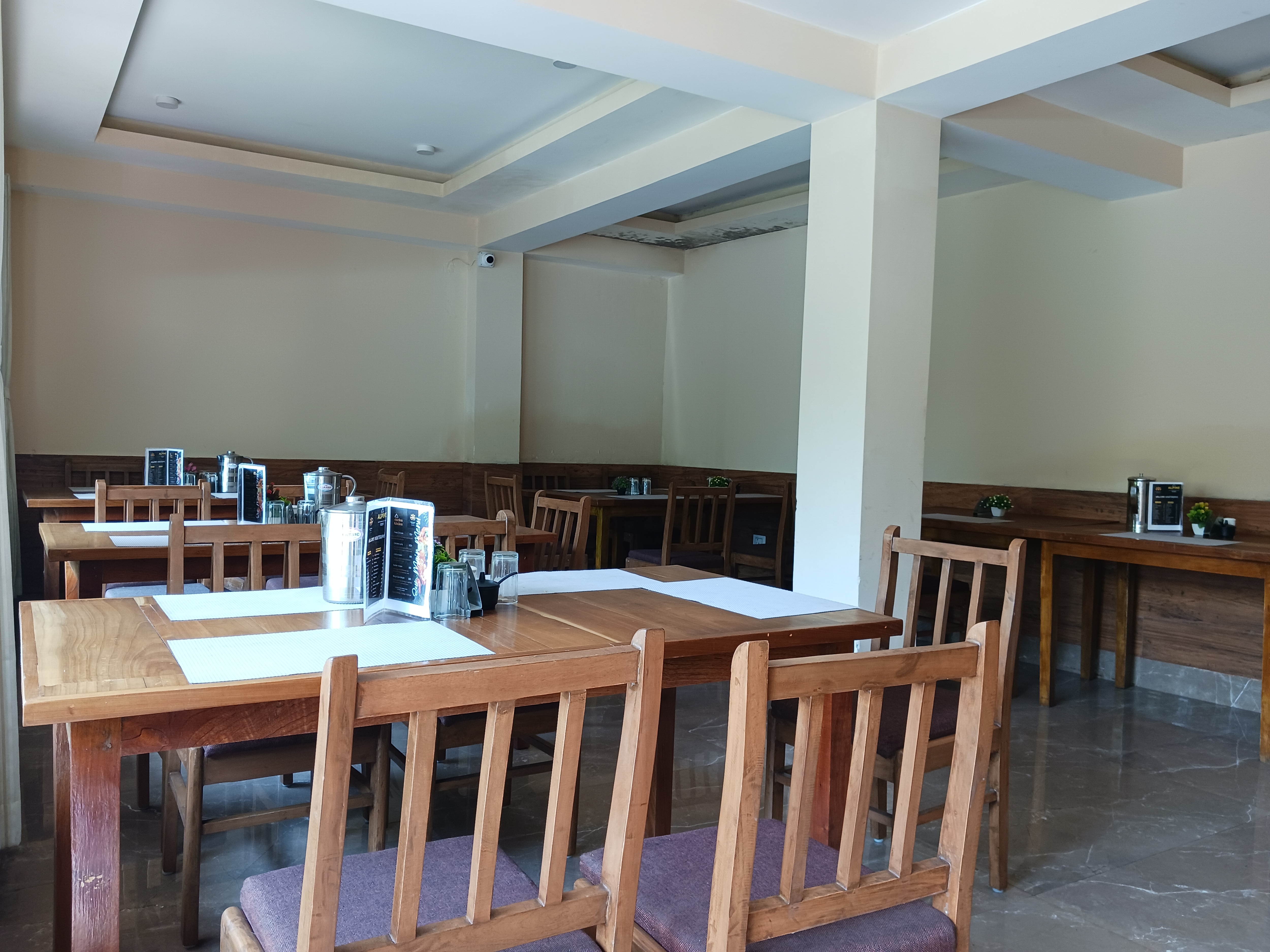 Alpine Multicusine restraunt