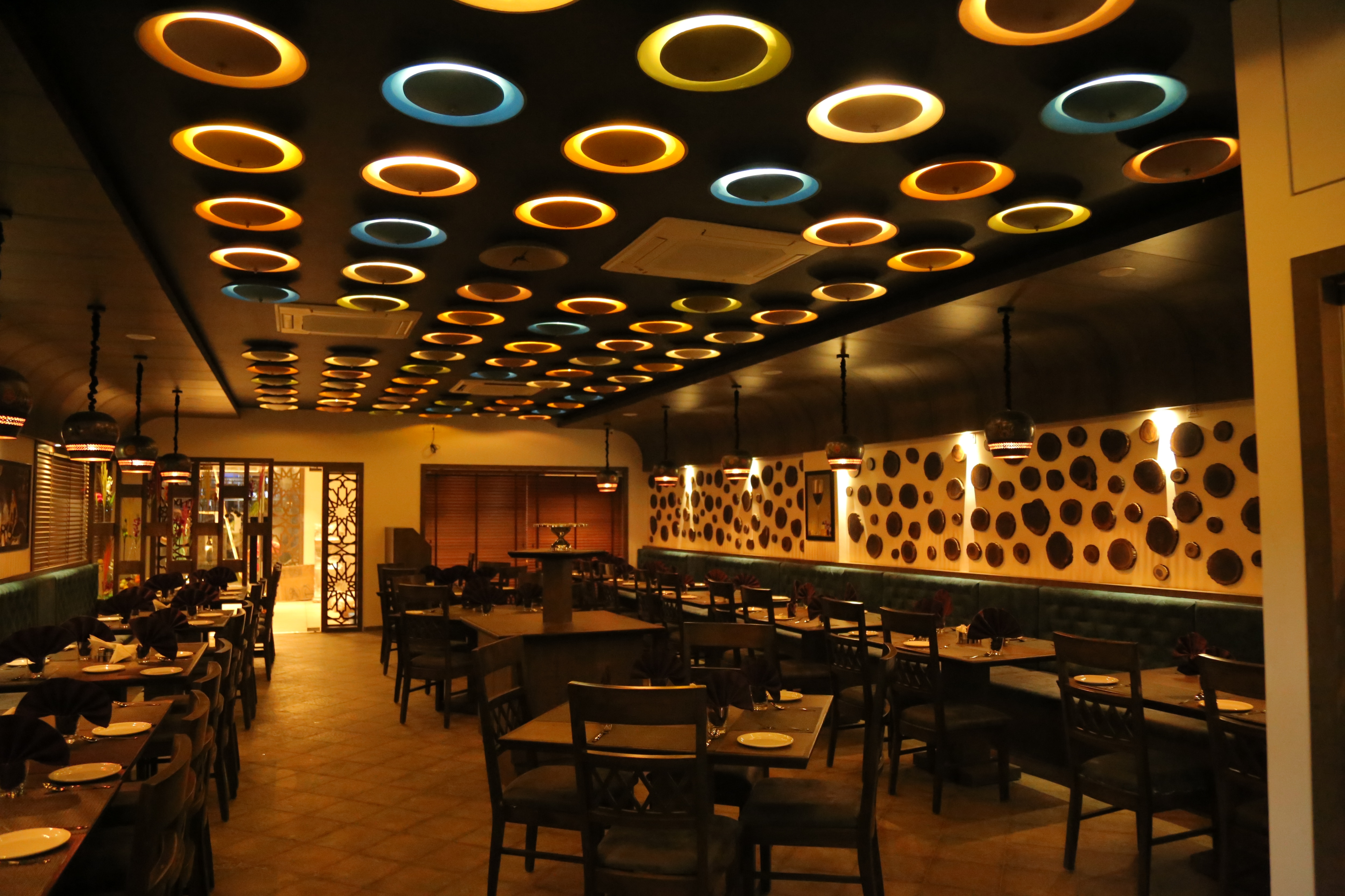 INDISH RESTAURANT