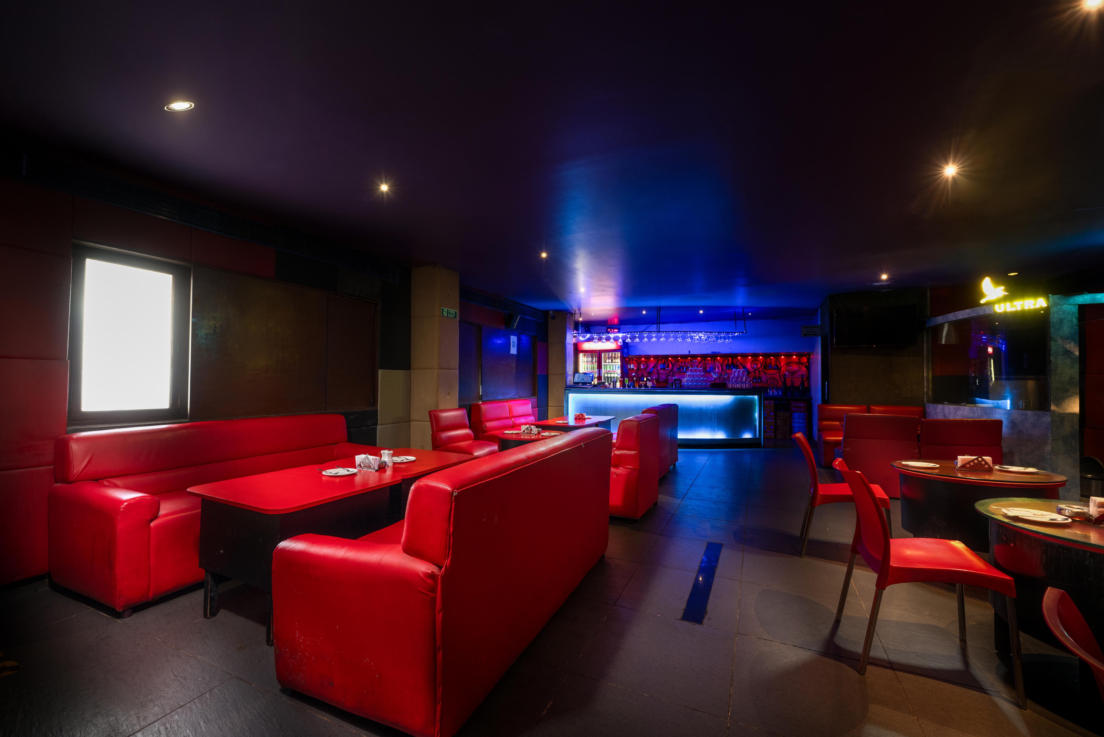 Gravity Bar & Restaurant