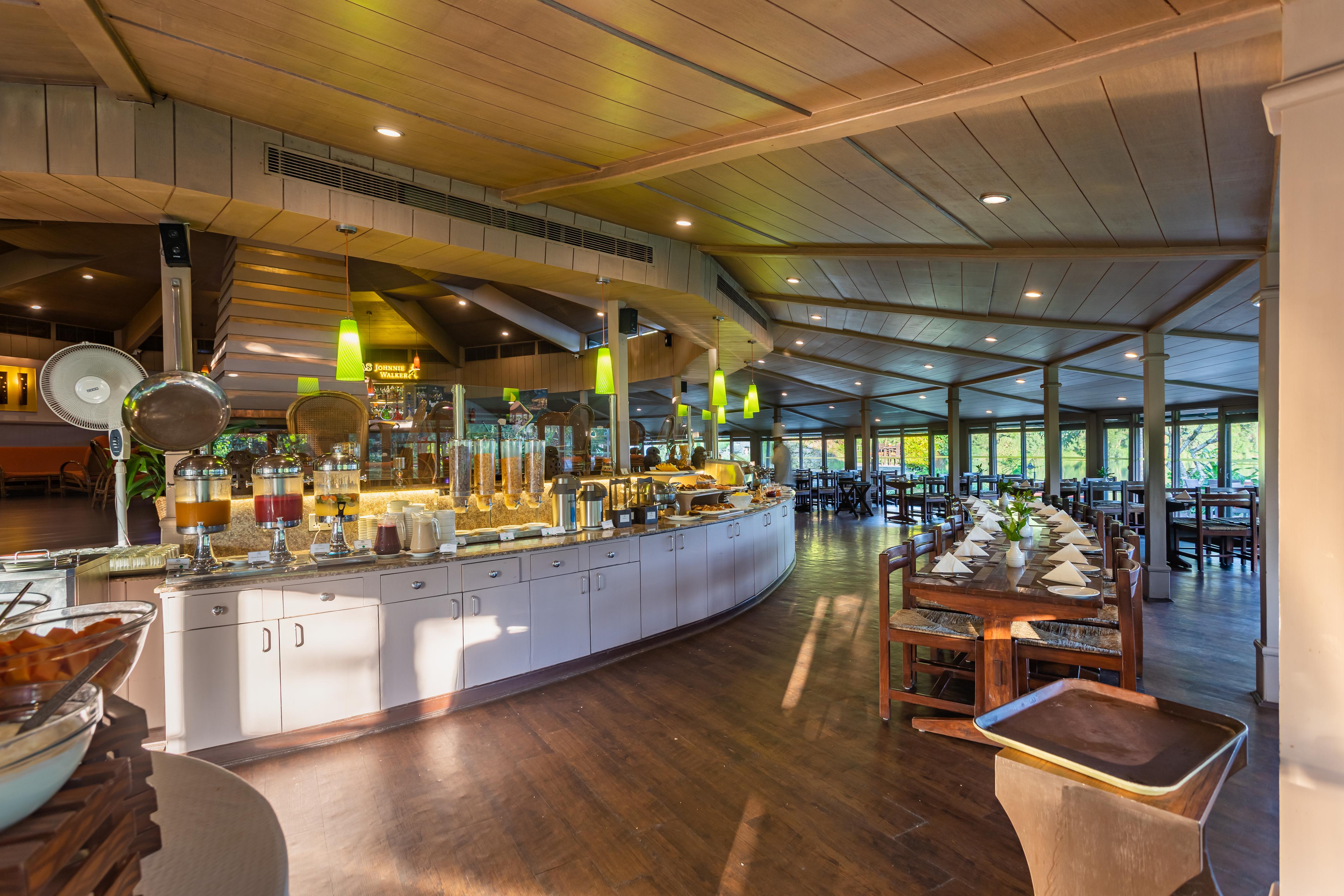 Circle Restaurant & Bar