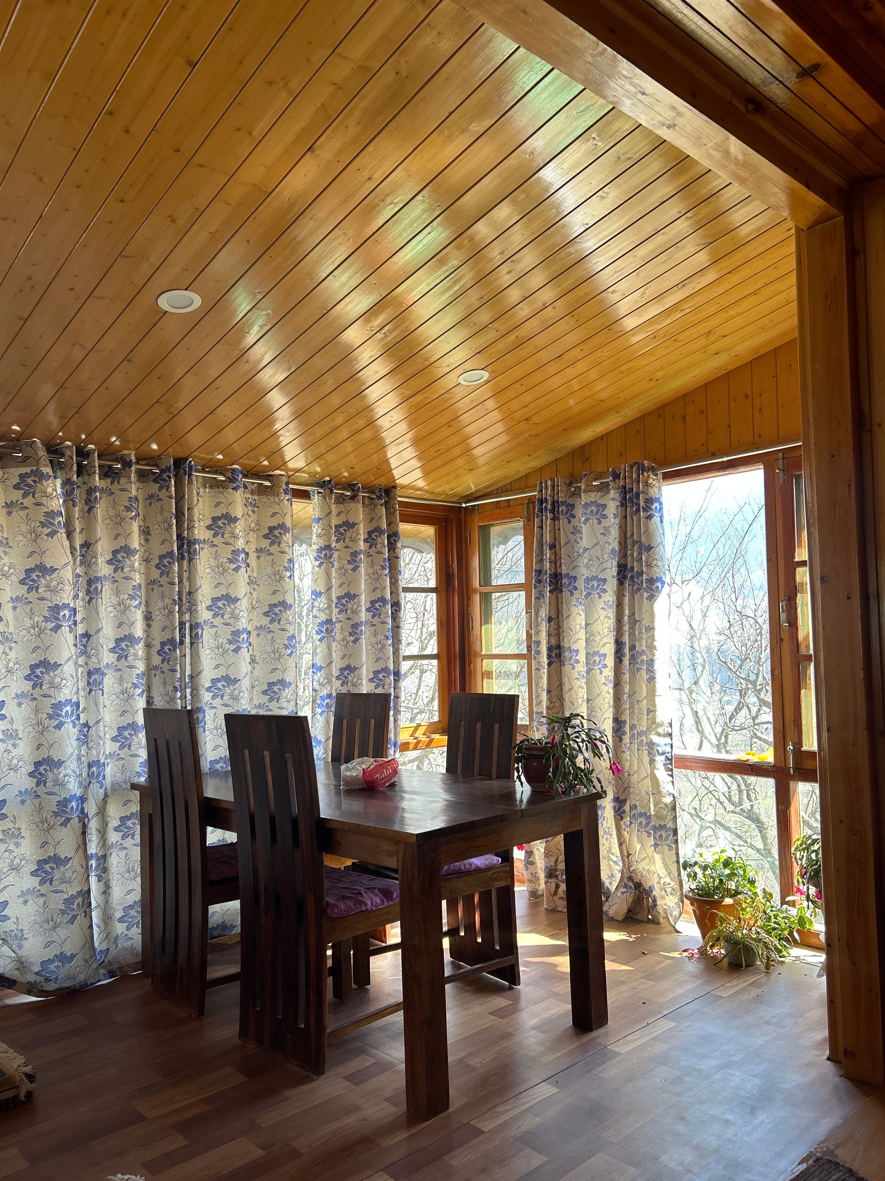 TheBhanooOrchards 𝗕𝗢𝗢𝗞 Manali Homestay