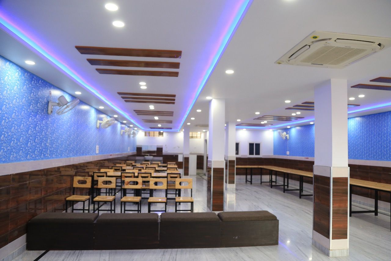 SAMRAT HOTEL & RESTAURANT