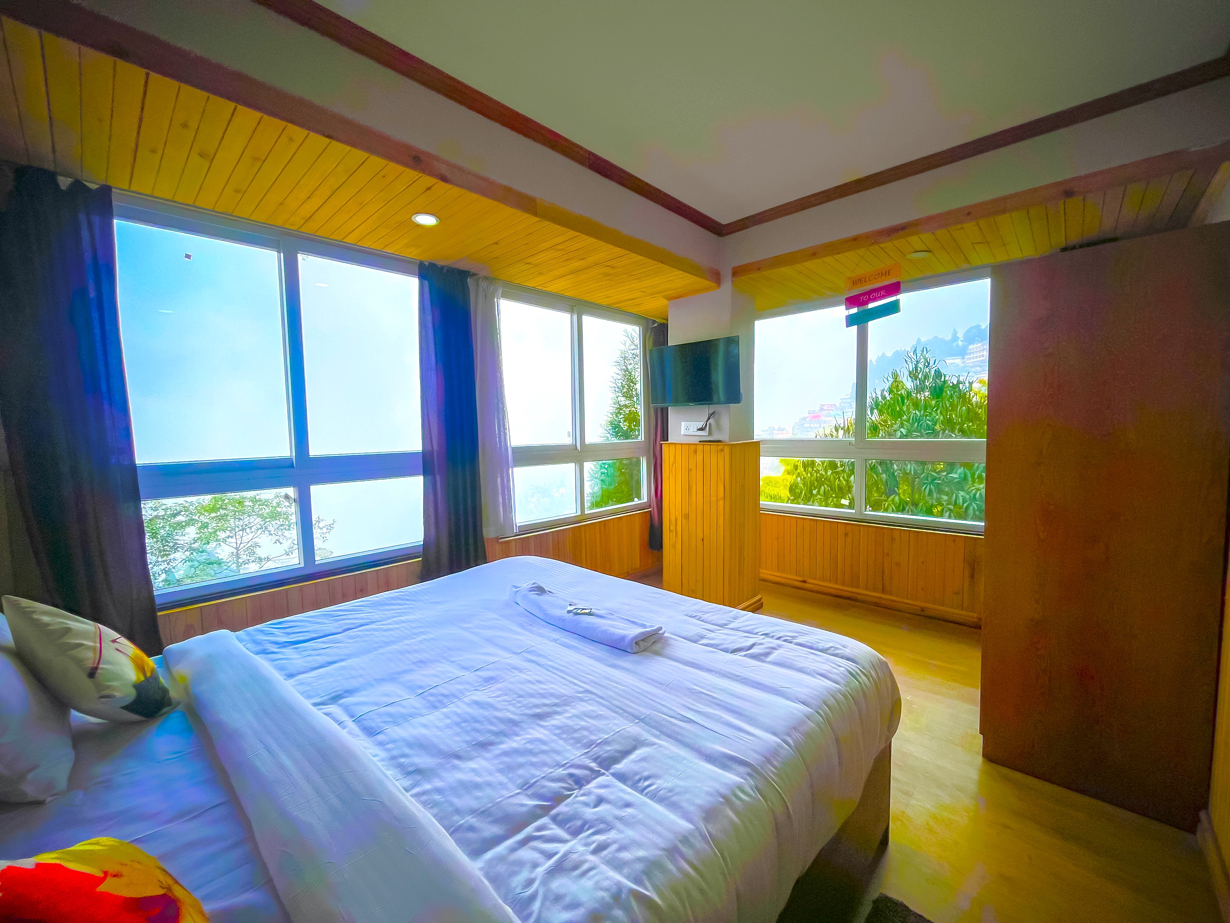 A Home in the Hills You’ll Never Forget 2 https://gos3.ibcdn.com/601a546d-39d9-485d-bdf6-0d8628f506e9.jpg?utm_source=chatgpt.com