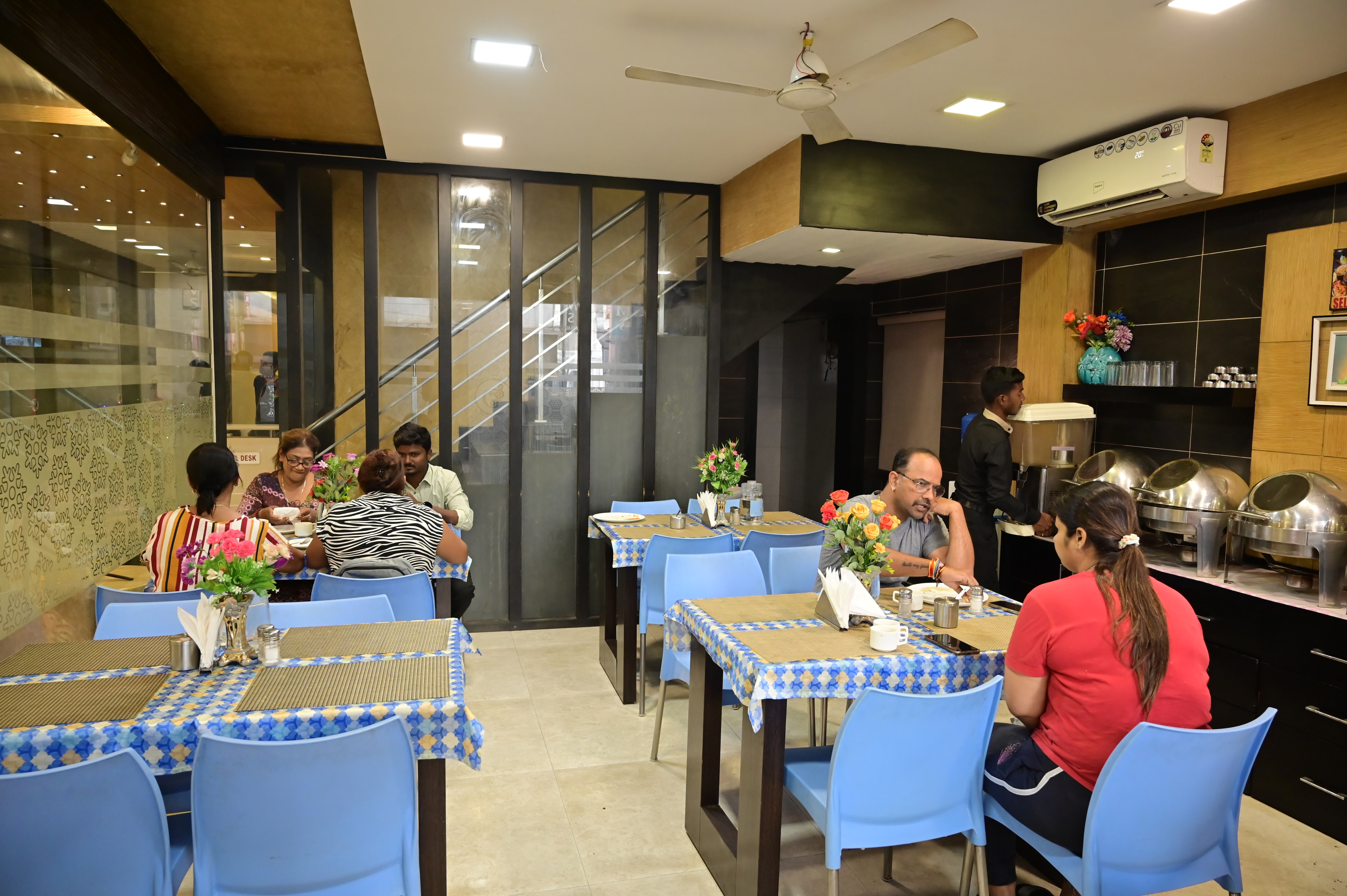 CASCADE RESTAURANT