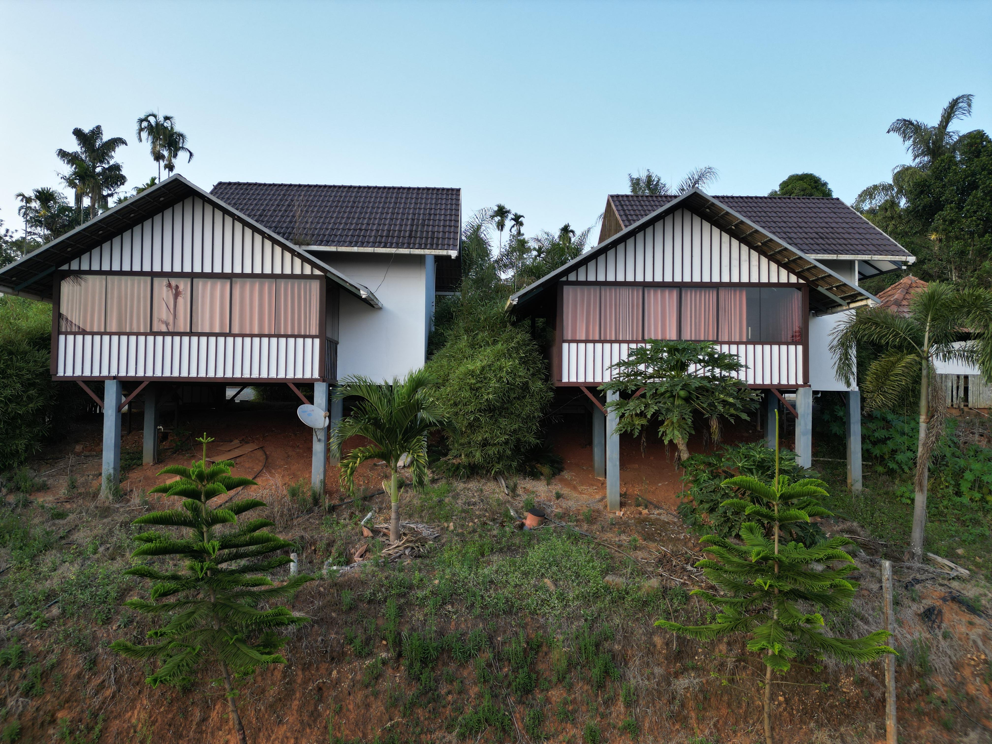 Azeez Villa 𝗕𝗢𝗢𝗞 Wayanad Villa