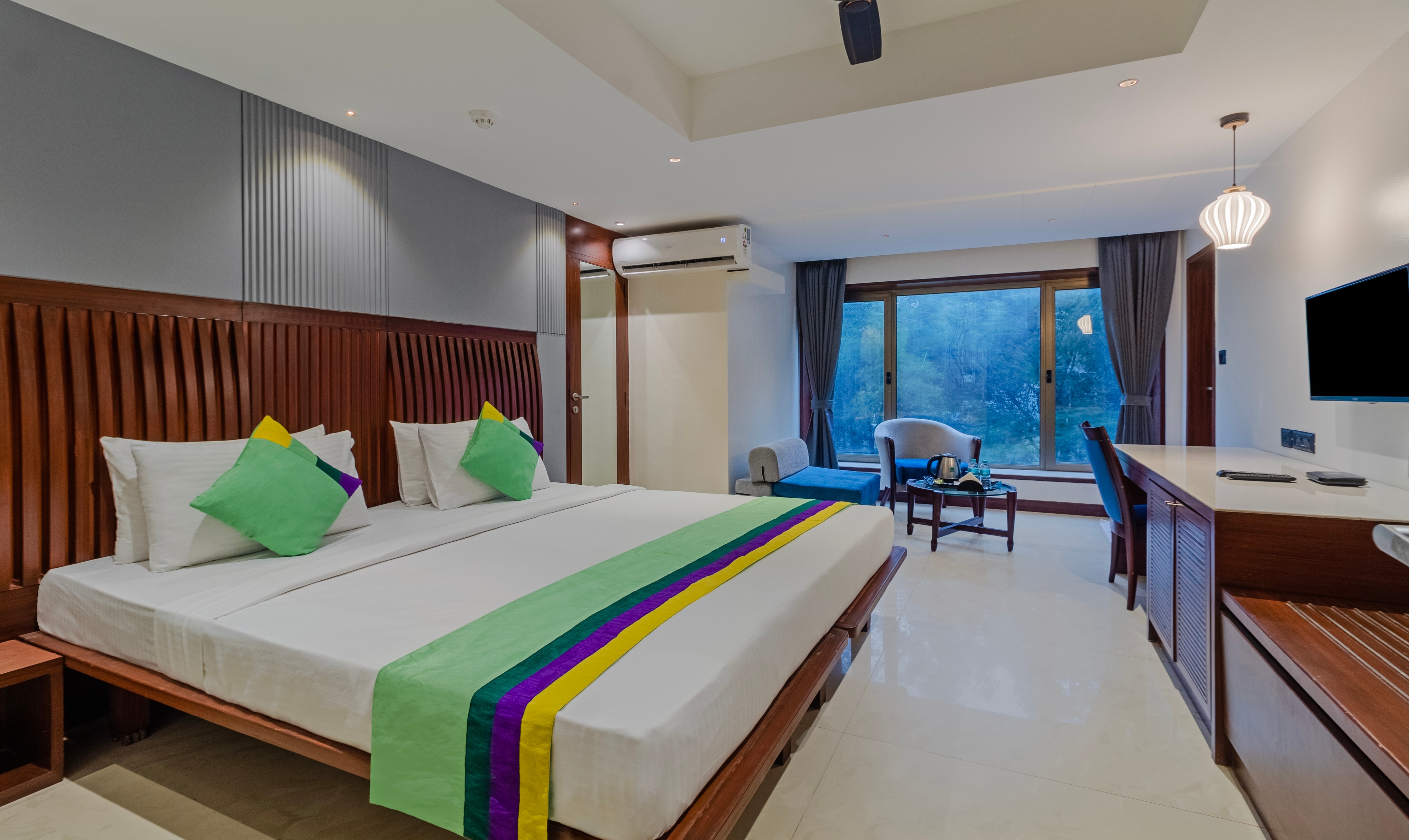 Treebo Kuval Inn Treebo Regency - Bund Garden, Dhole Patil Road đđ˘đ˘đ Pune Hotel