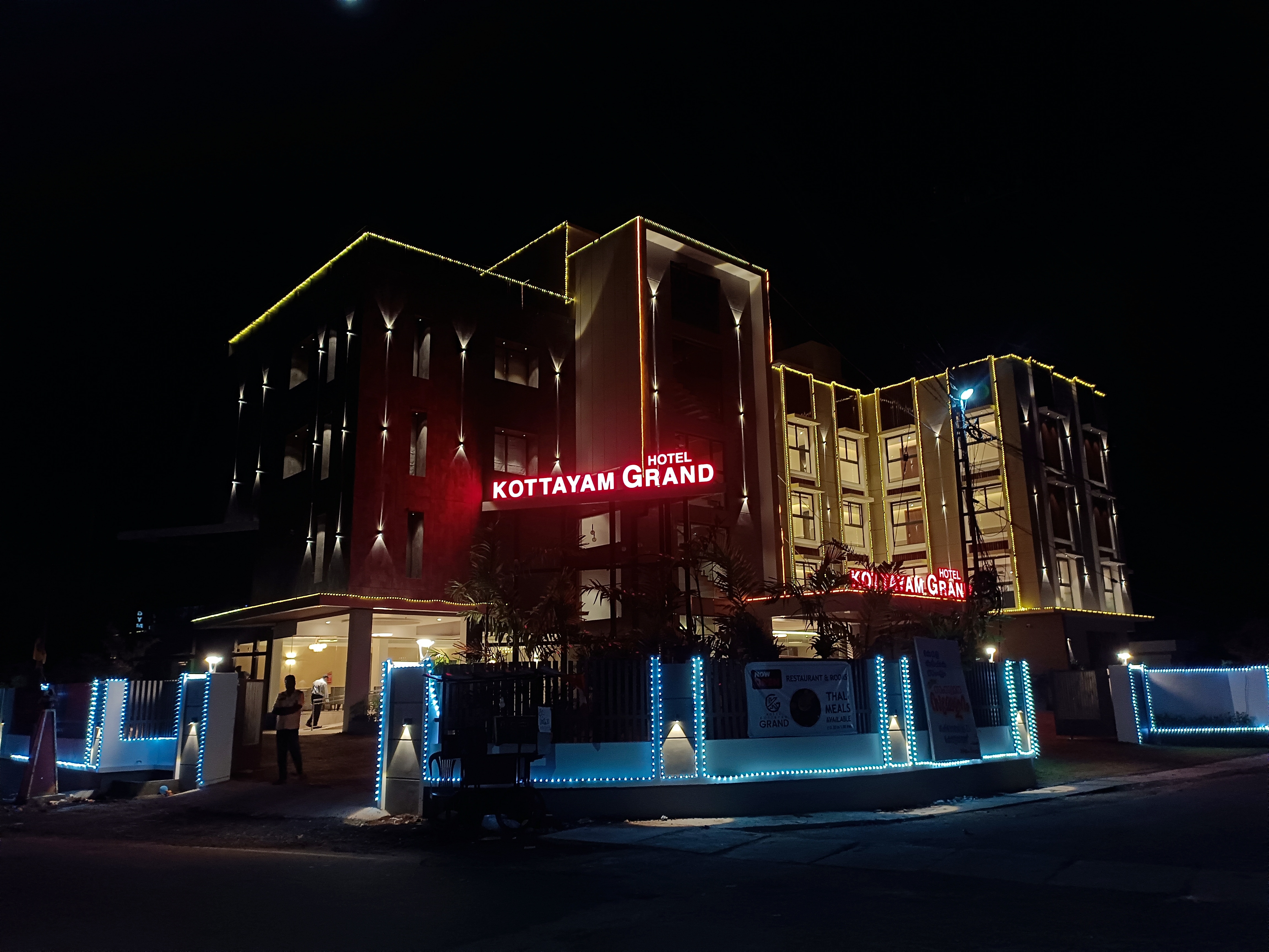 DIAMOND MULTI CUISINE RESTAURANT