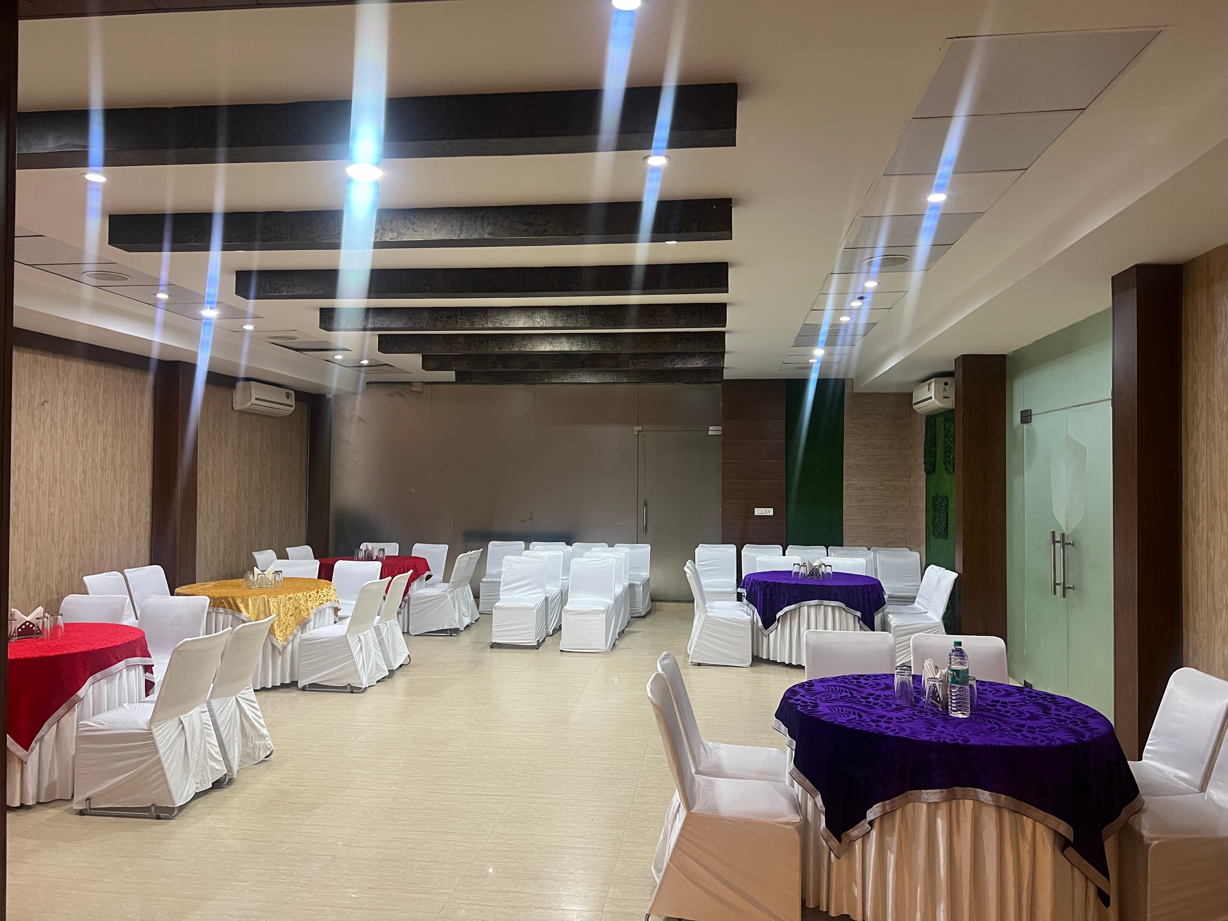 RAJWADA RESTAURANT