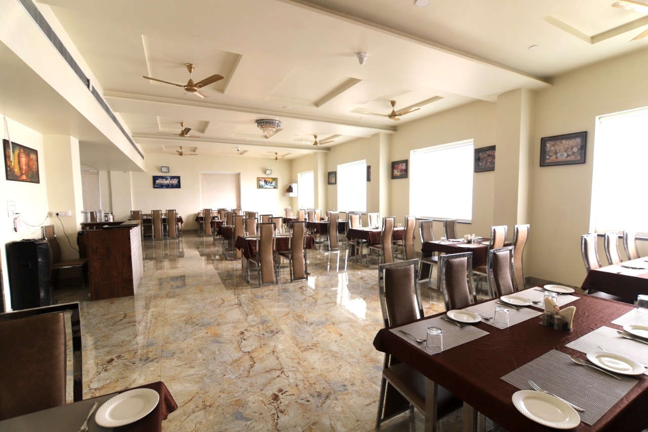 Royal Restaurant