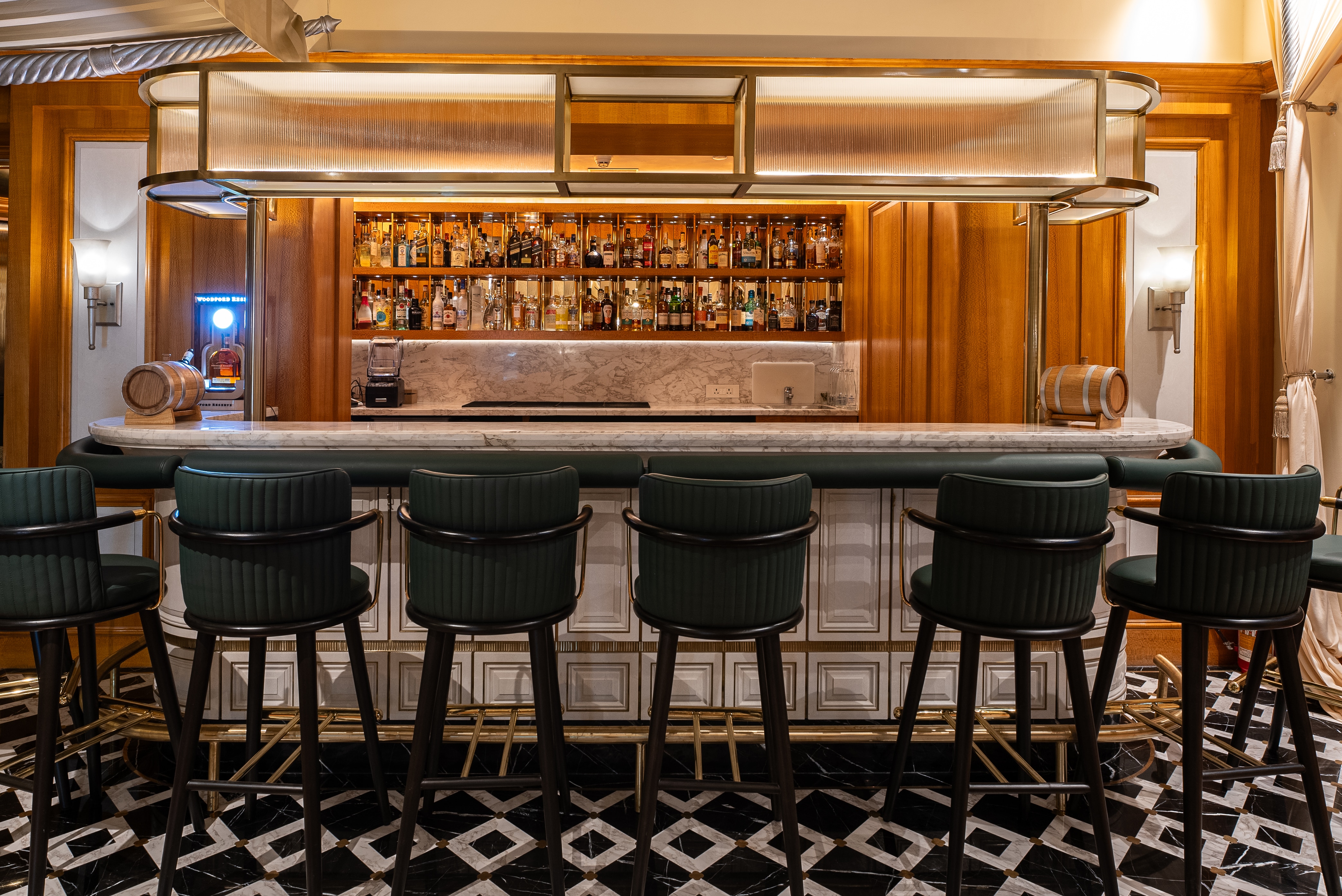 Lounge Bar