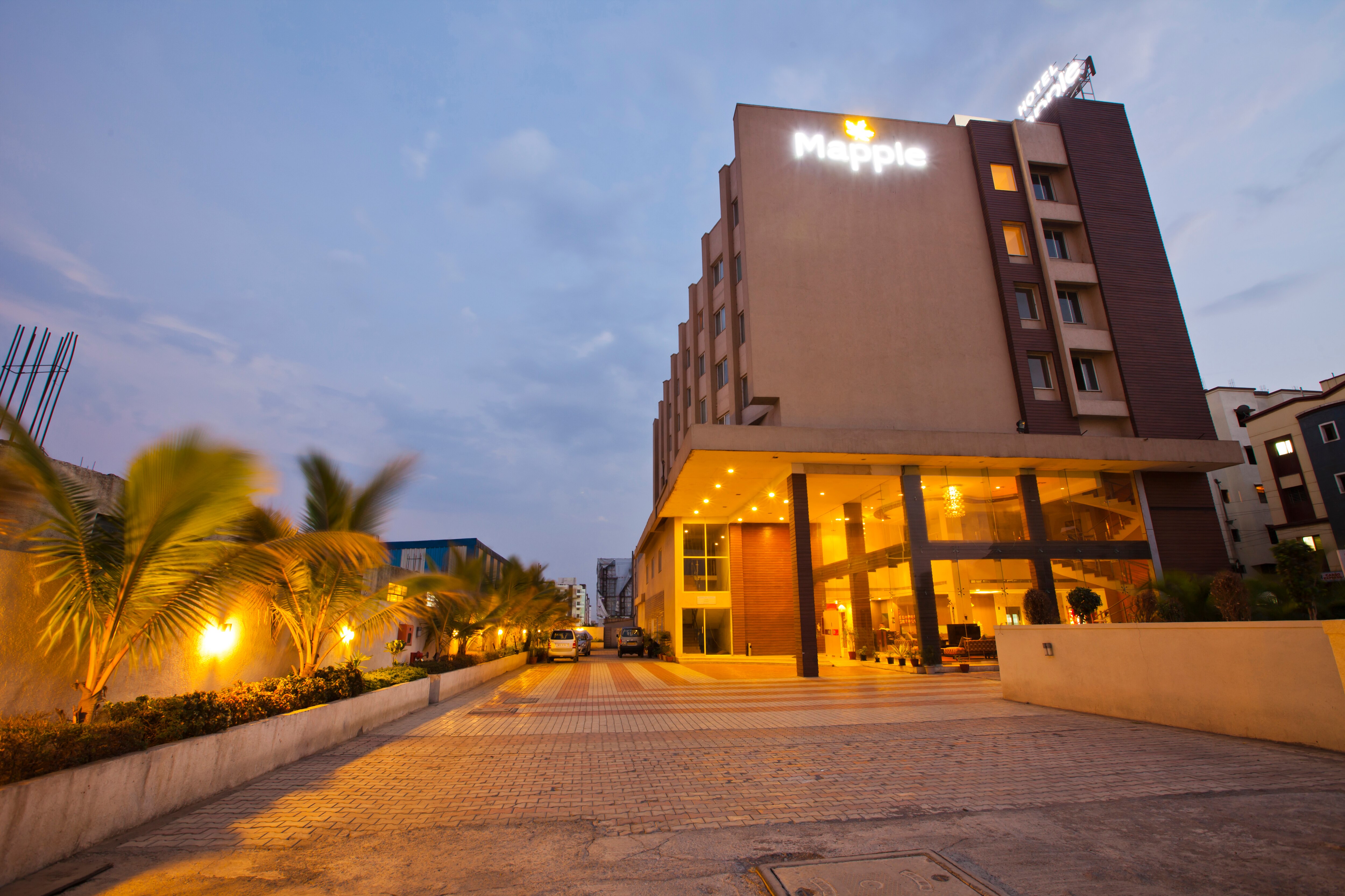 Mapple Adhwaryou, Pune Mapple Adhwaryou, Pune