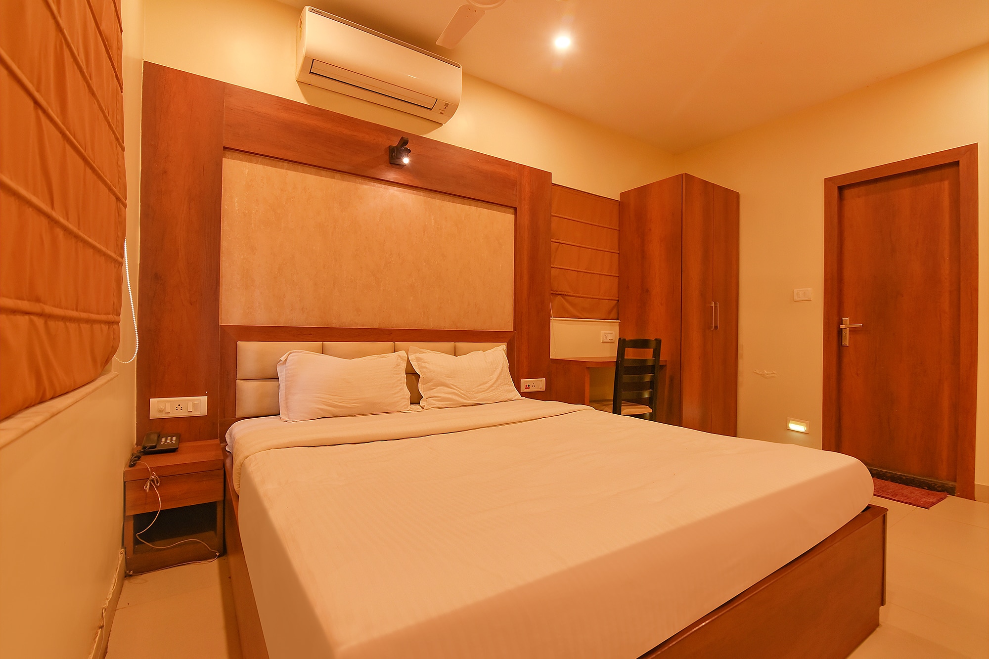 Photos of FabHotel Dream Plaza - Nr. Biswa Bangla Gate - Hotel in Kolkata