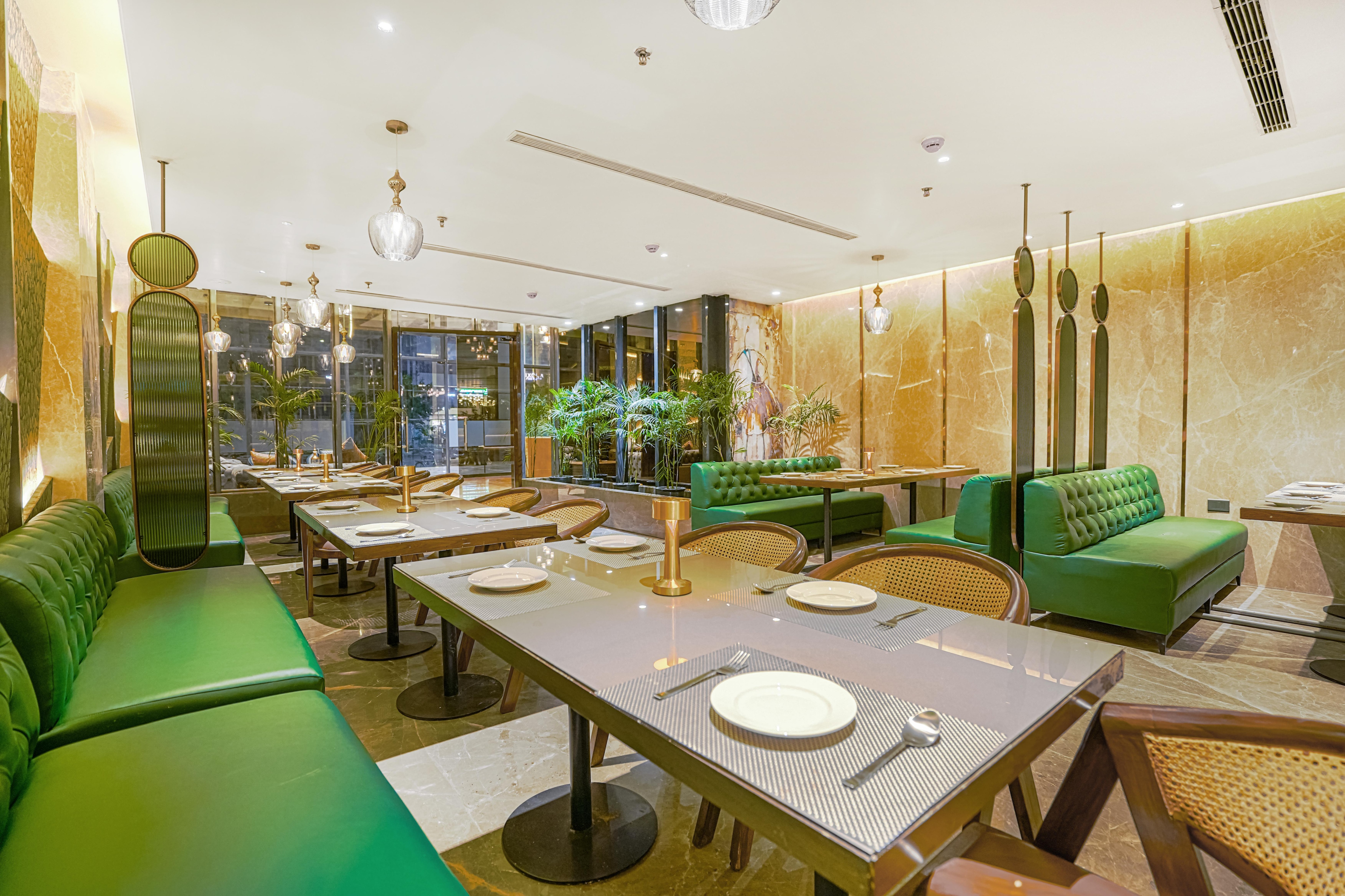 LUXE STAYZ DINNING
