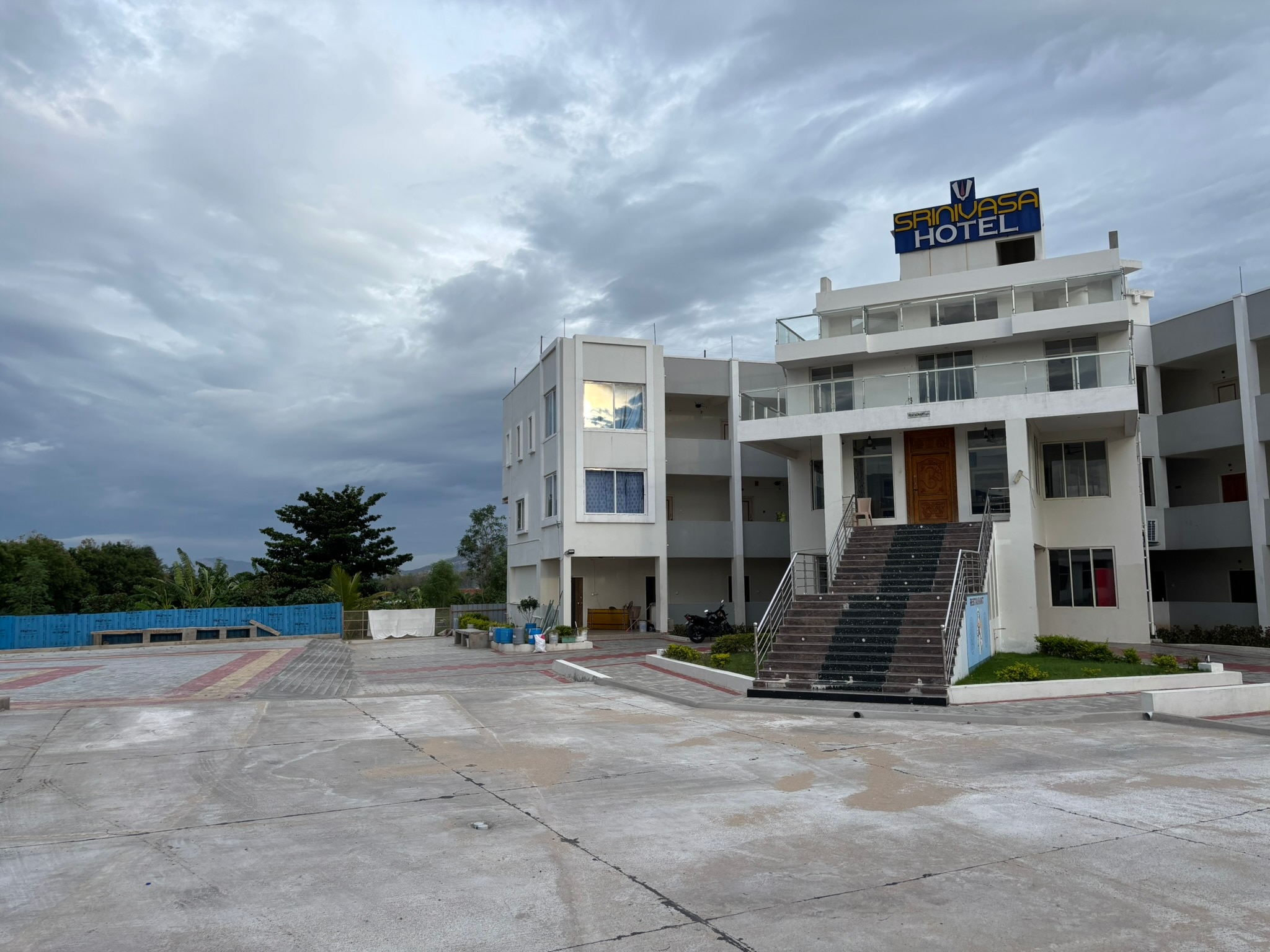 Srinivasa Restaurant