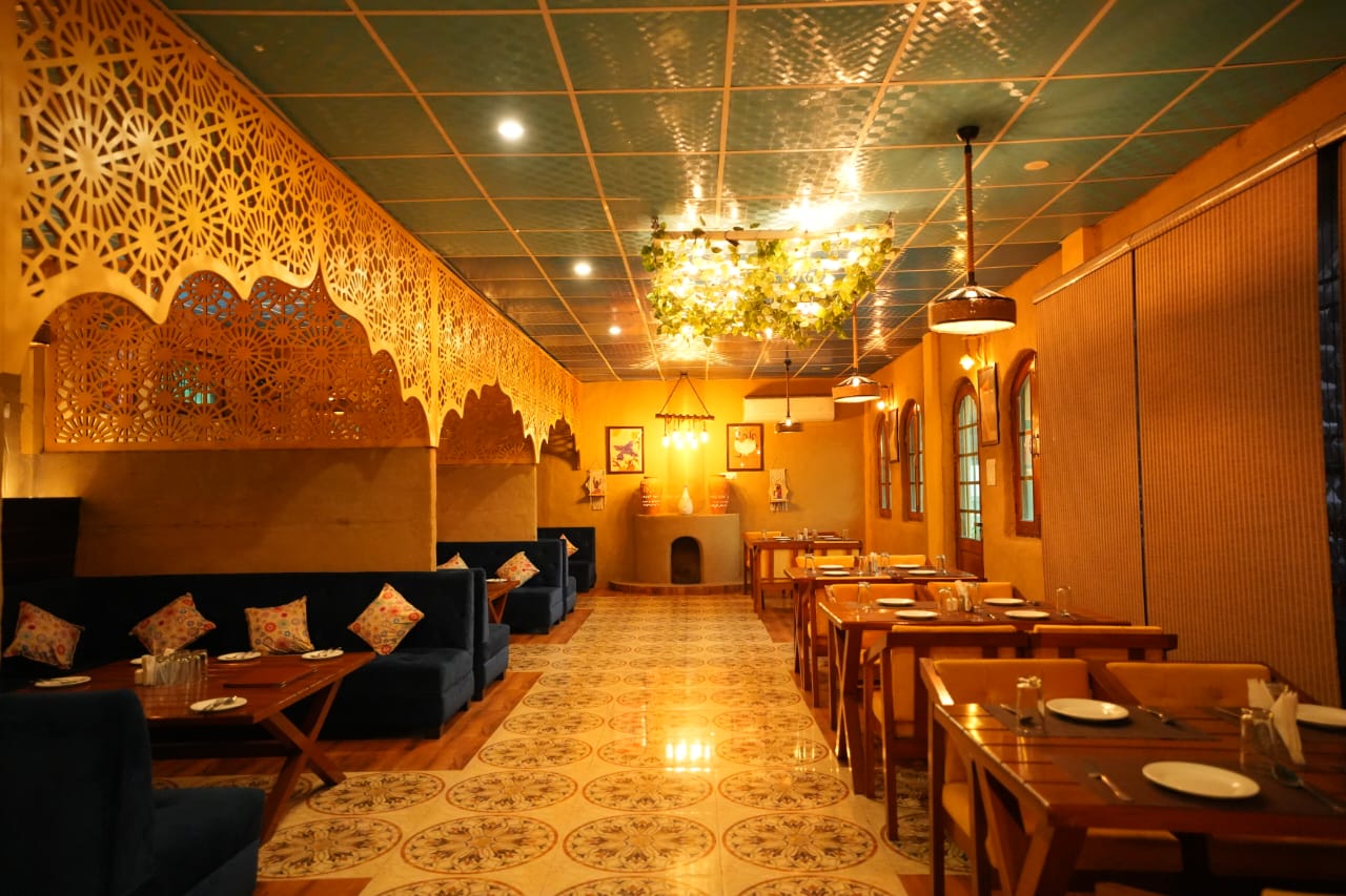 Mud Hut Cafe