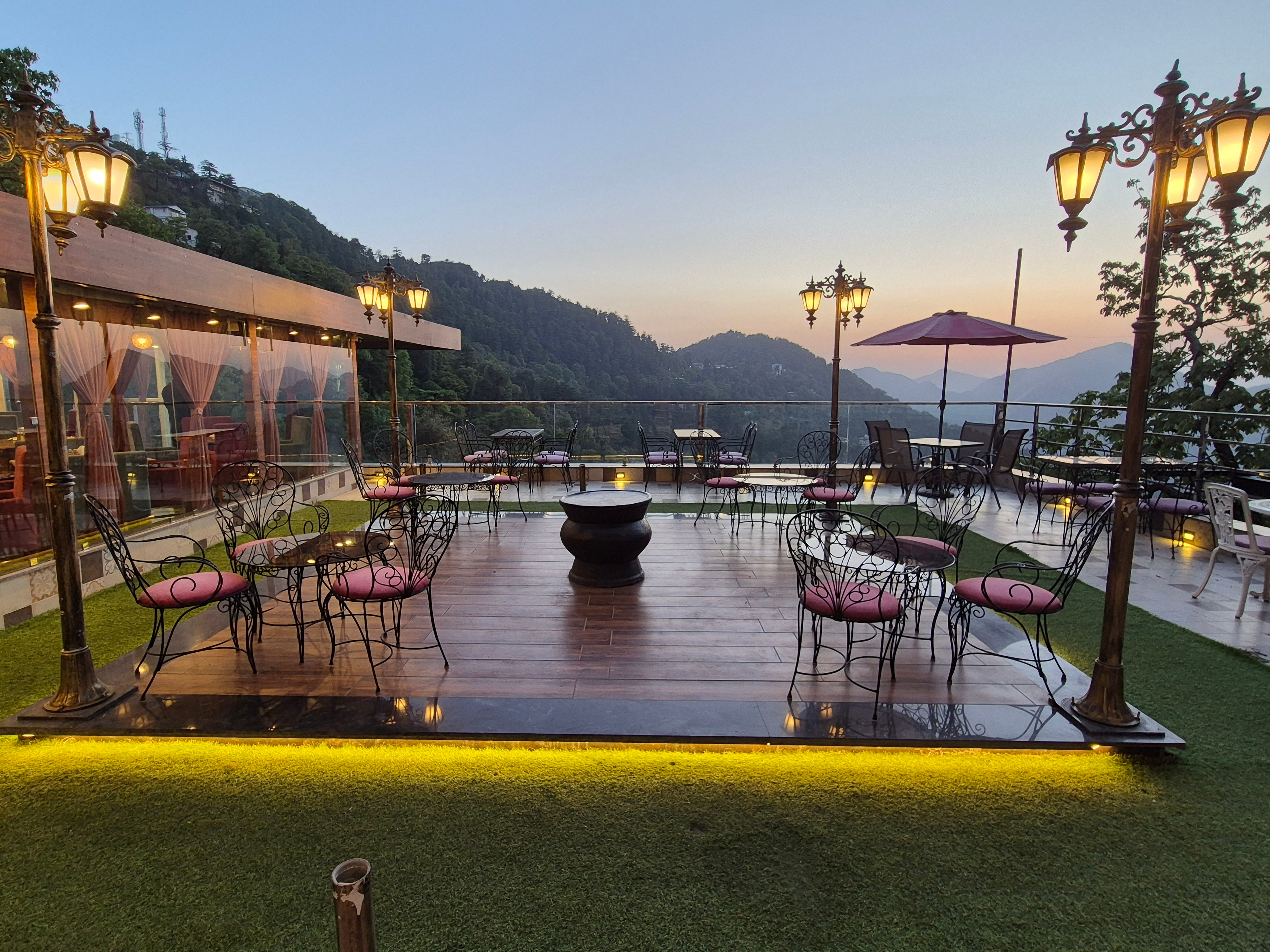 Skylark Restaurant
