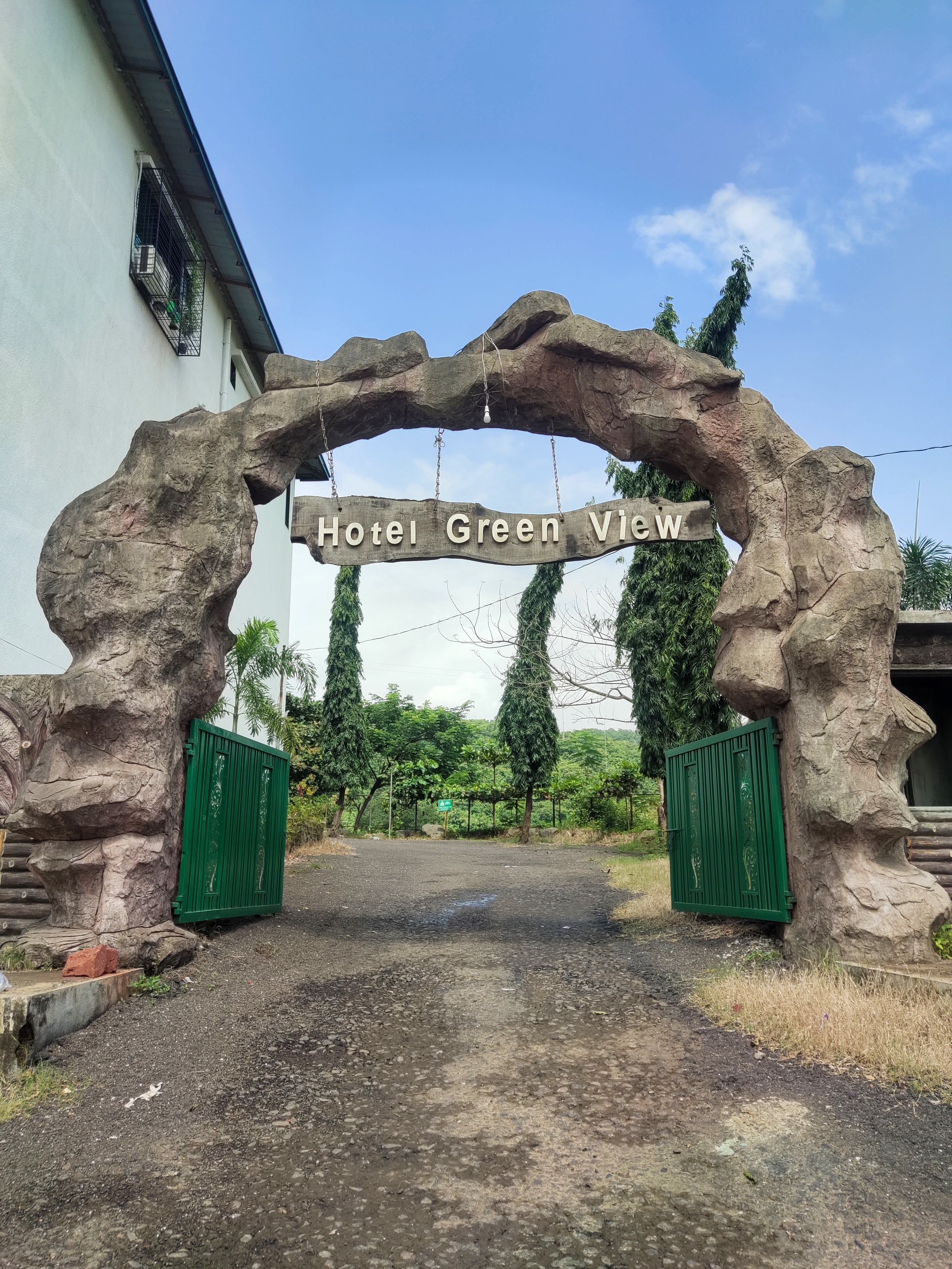 Green View Resort 𝗕𝗢𝗢𝗞 Karjat Resort 