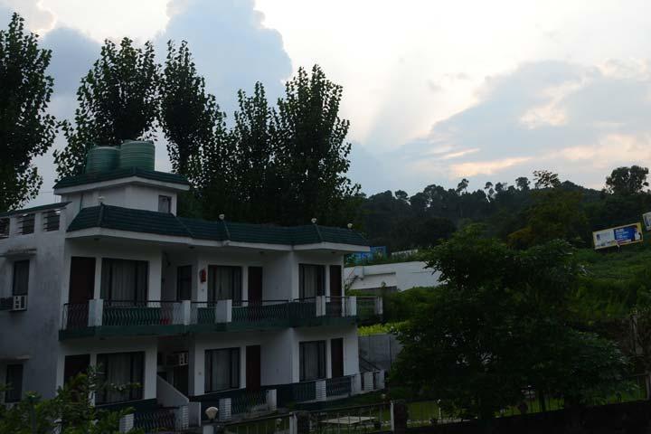 PRIM Resorts - Jungle Livinn, Chail PRIM Resorts - Jungle Livinn, Chail