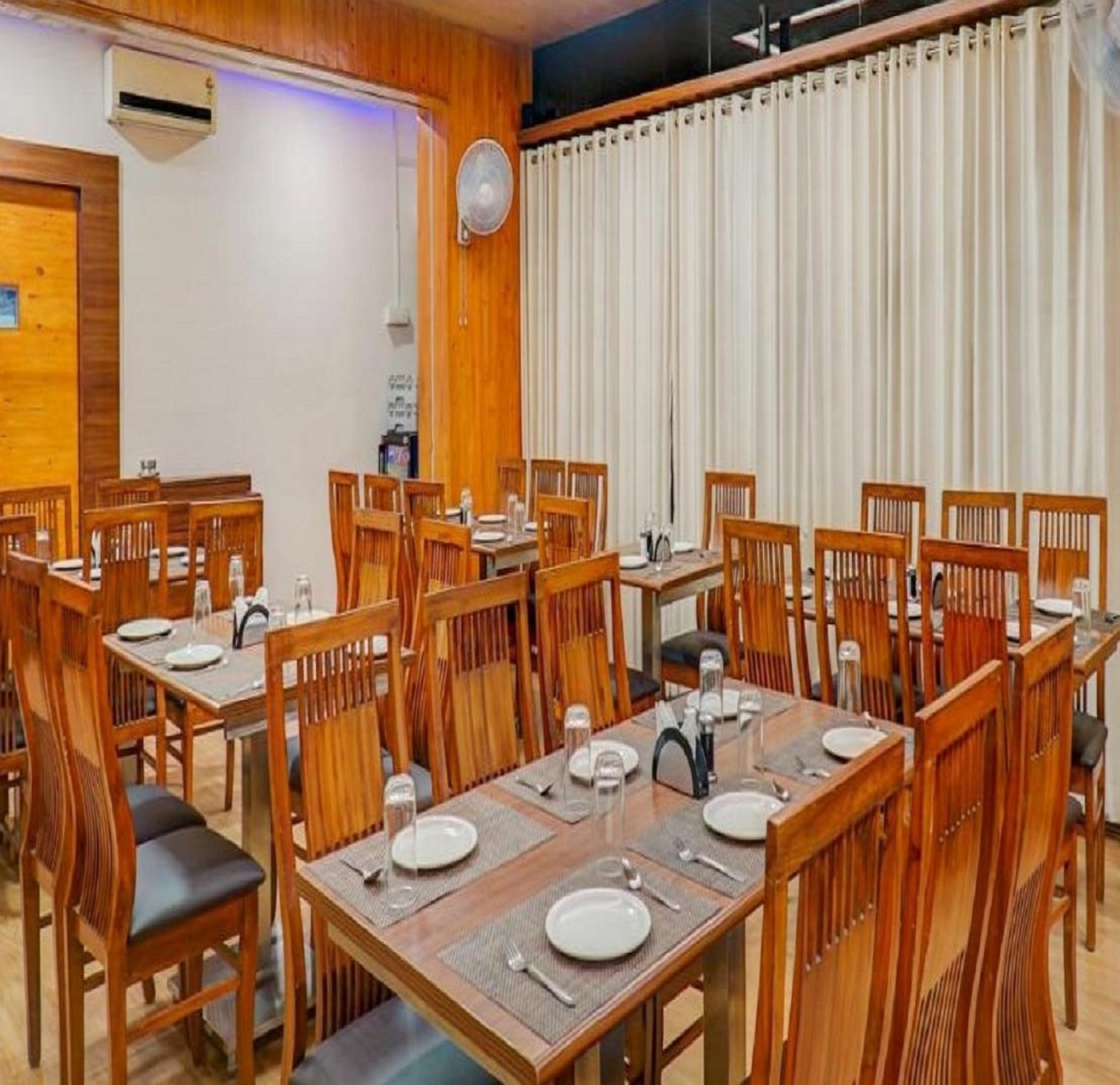 Hotel Shivas Inn Kolhapur