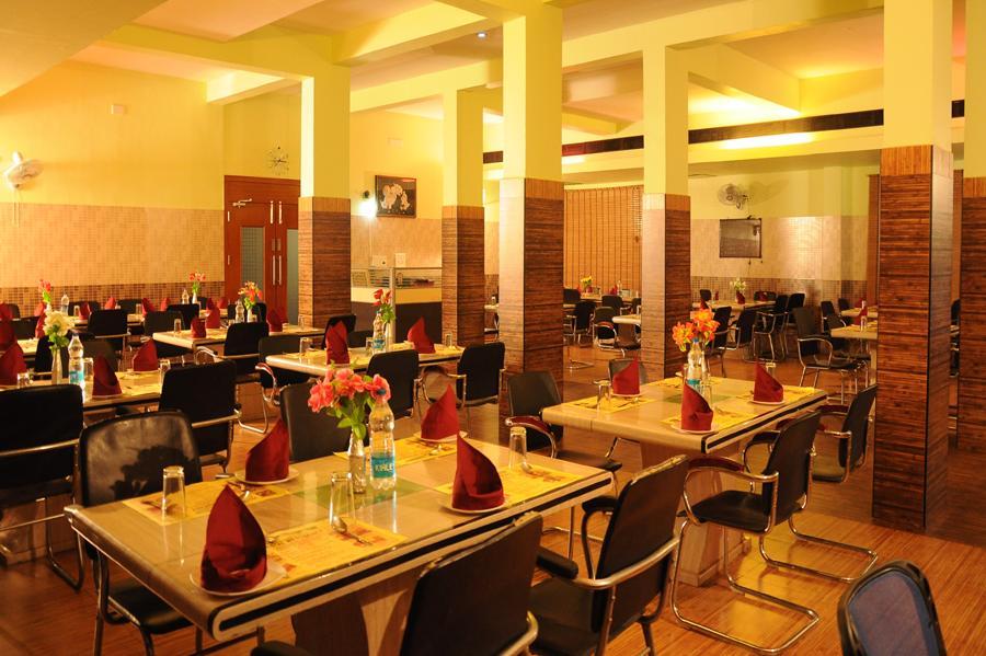 Arusuvai chettinadu Restaurant