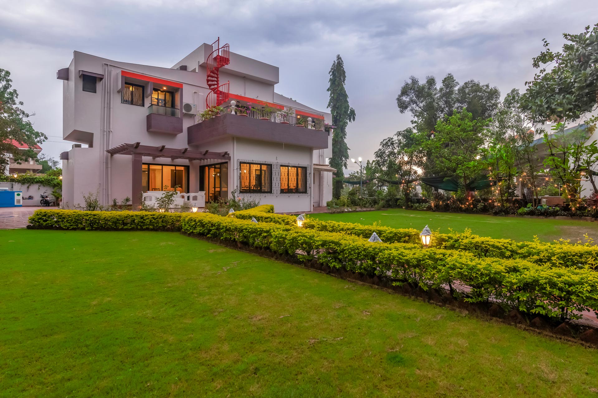 StayVista | Fairfield Villa w/ Lawn & Mountain View - Tap to explore photos