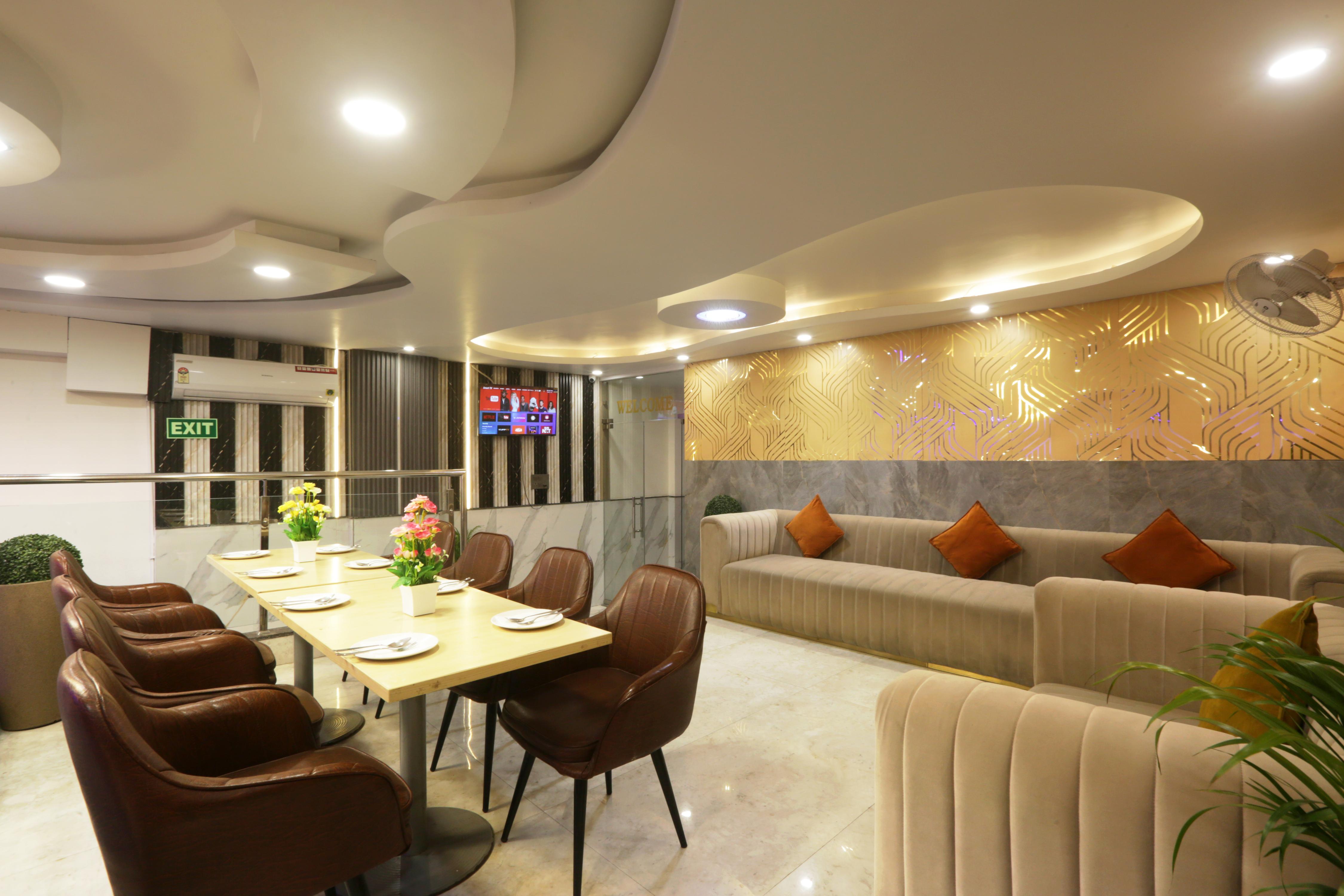 HOTEL LOTUS ARC RESTAURANT