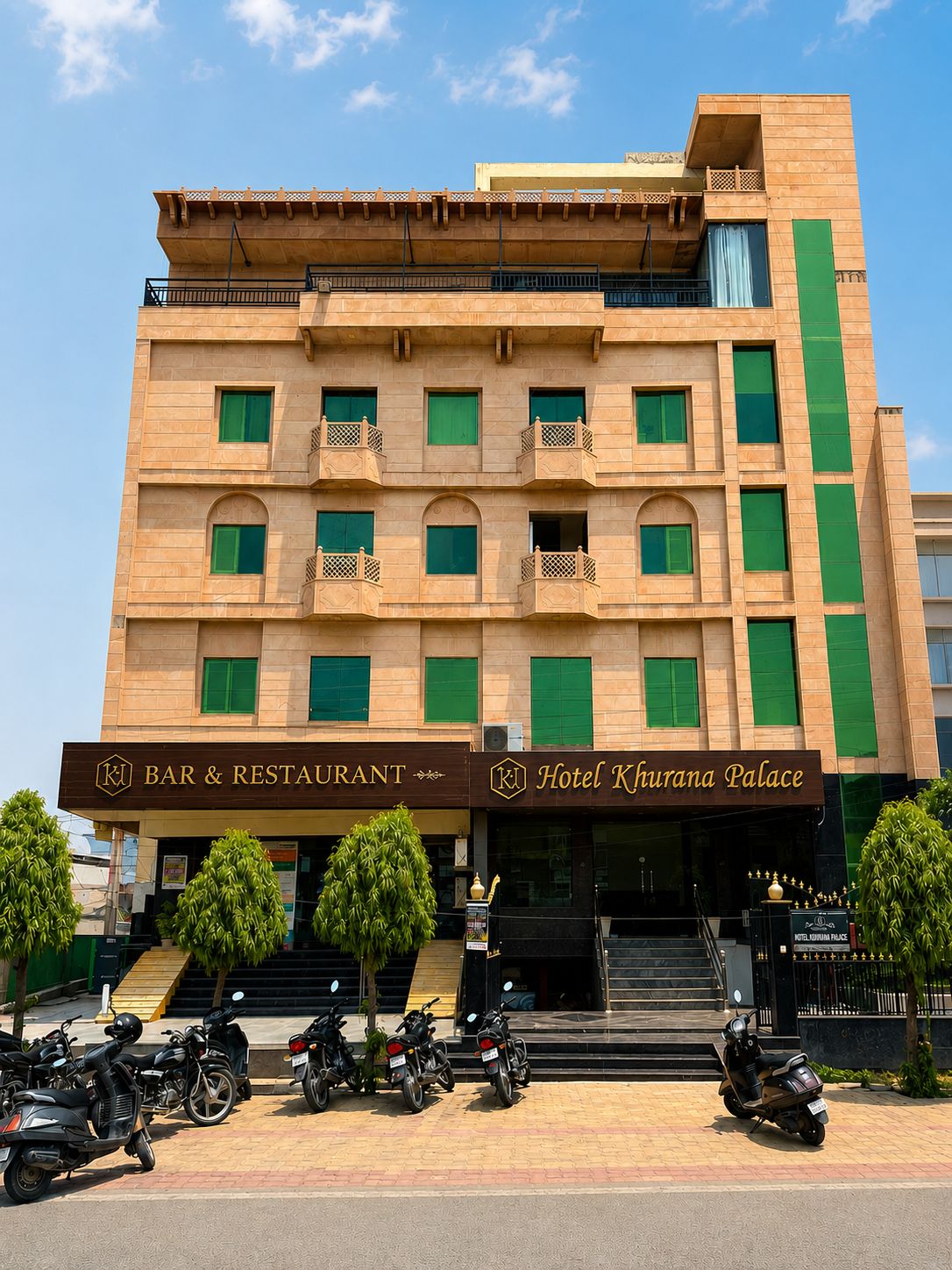 HOTEL KHURANA PALACE