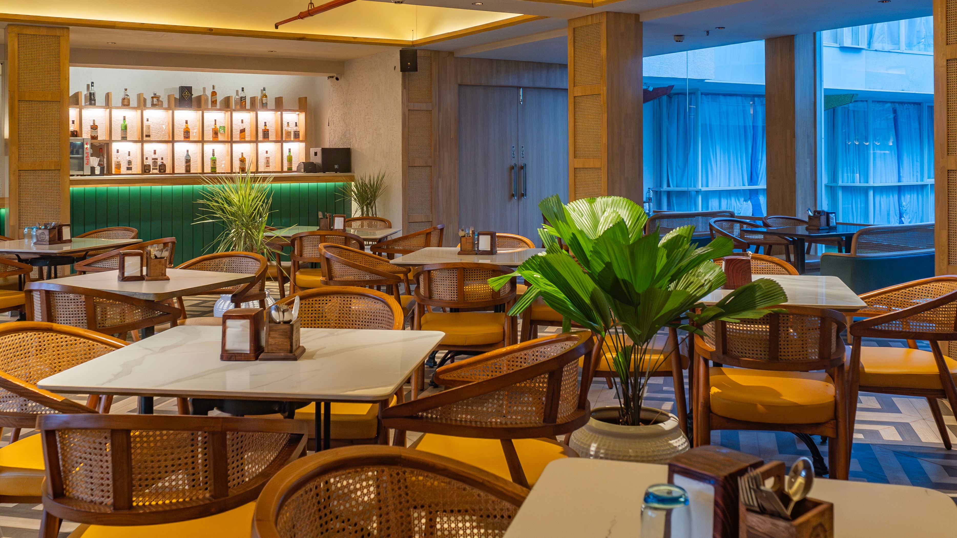 SANDOZ Restaurant
