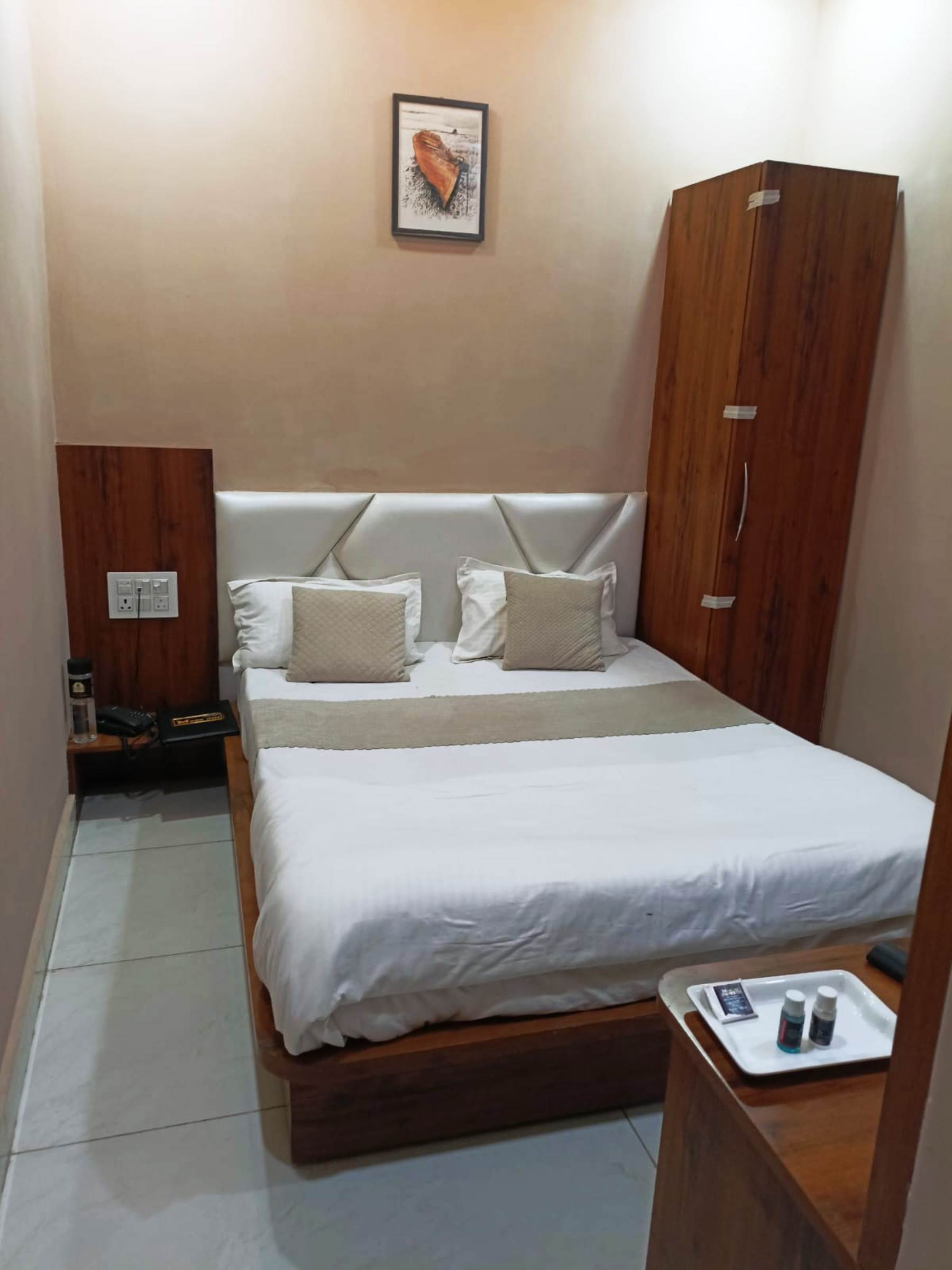 mark inn