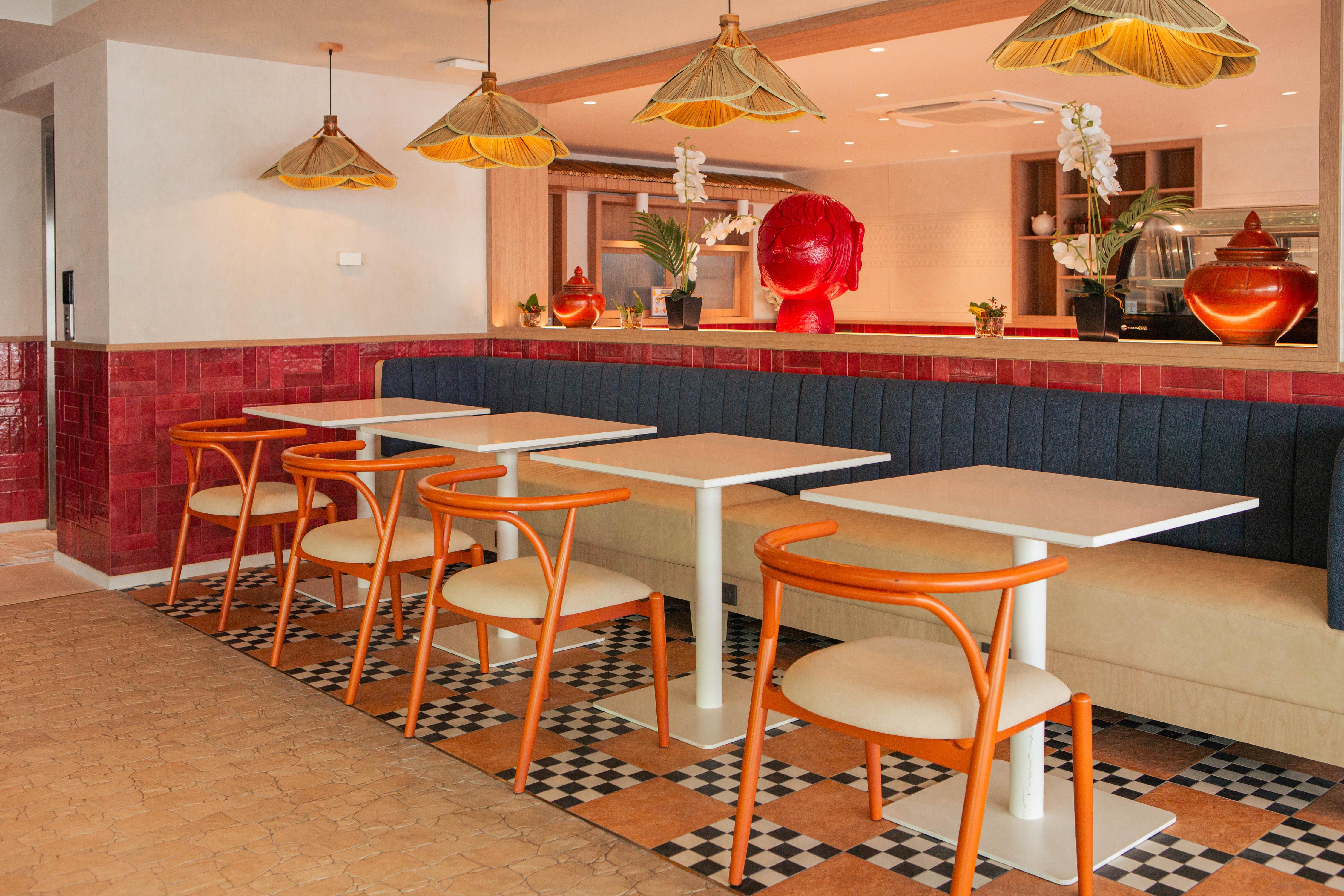 Azizi Restaurant