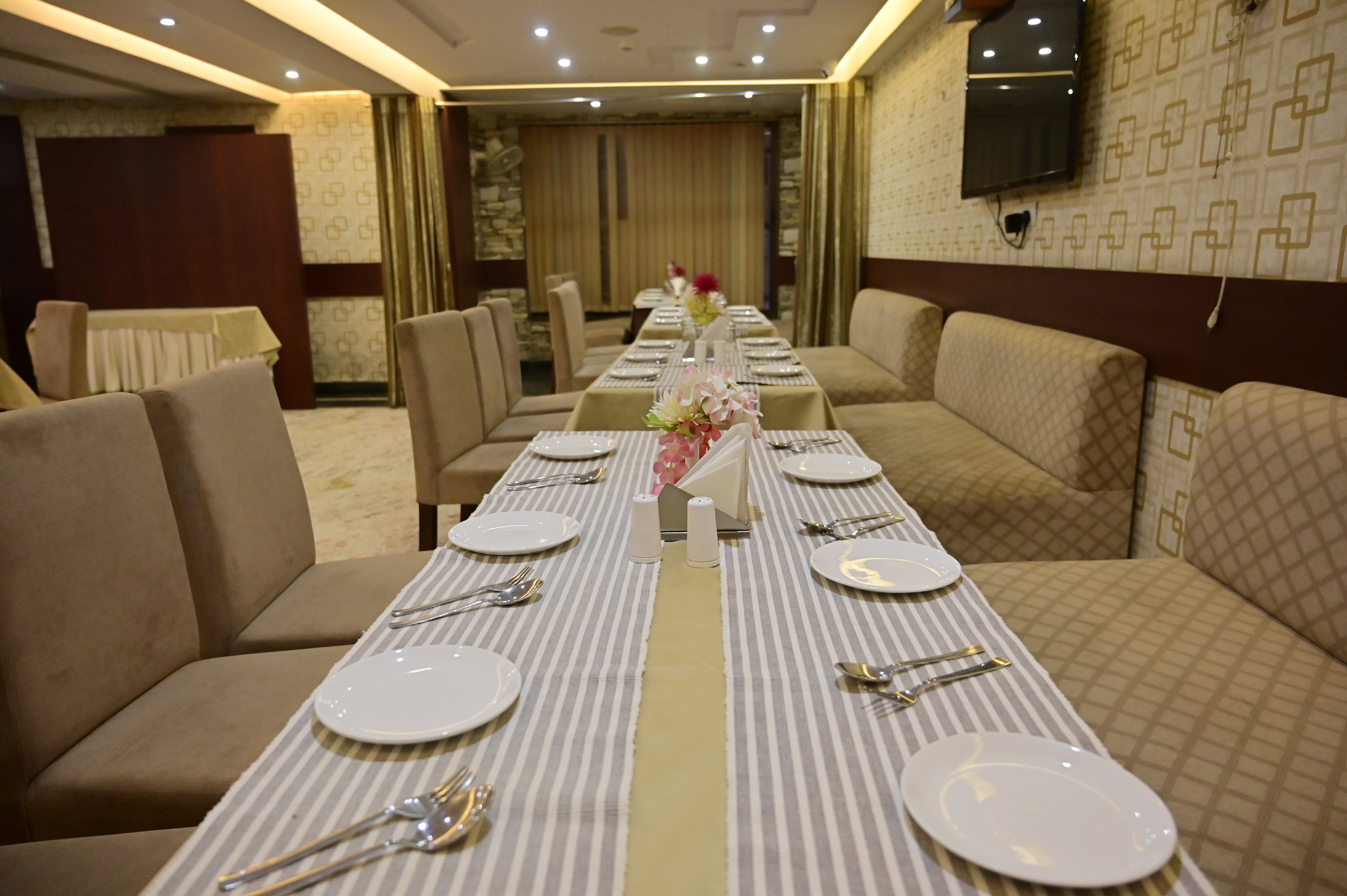 Lazzat Restaurant