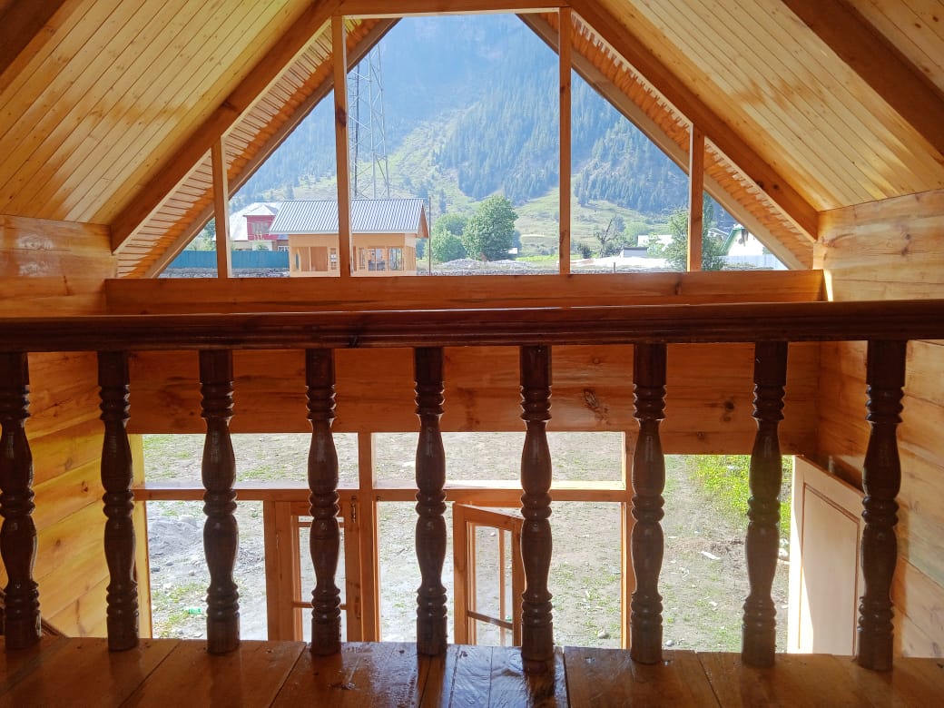 Cozy cabins 𝗕𝗢𝗢𝗞 Bandipore Cottage
