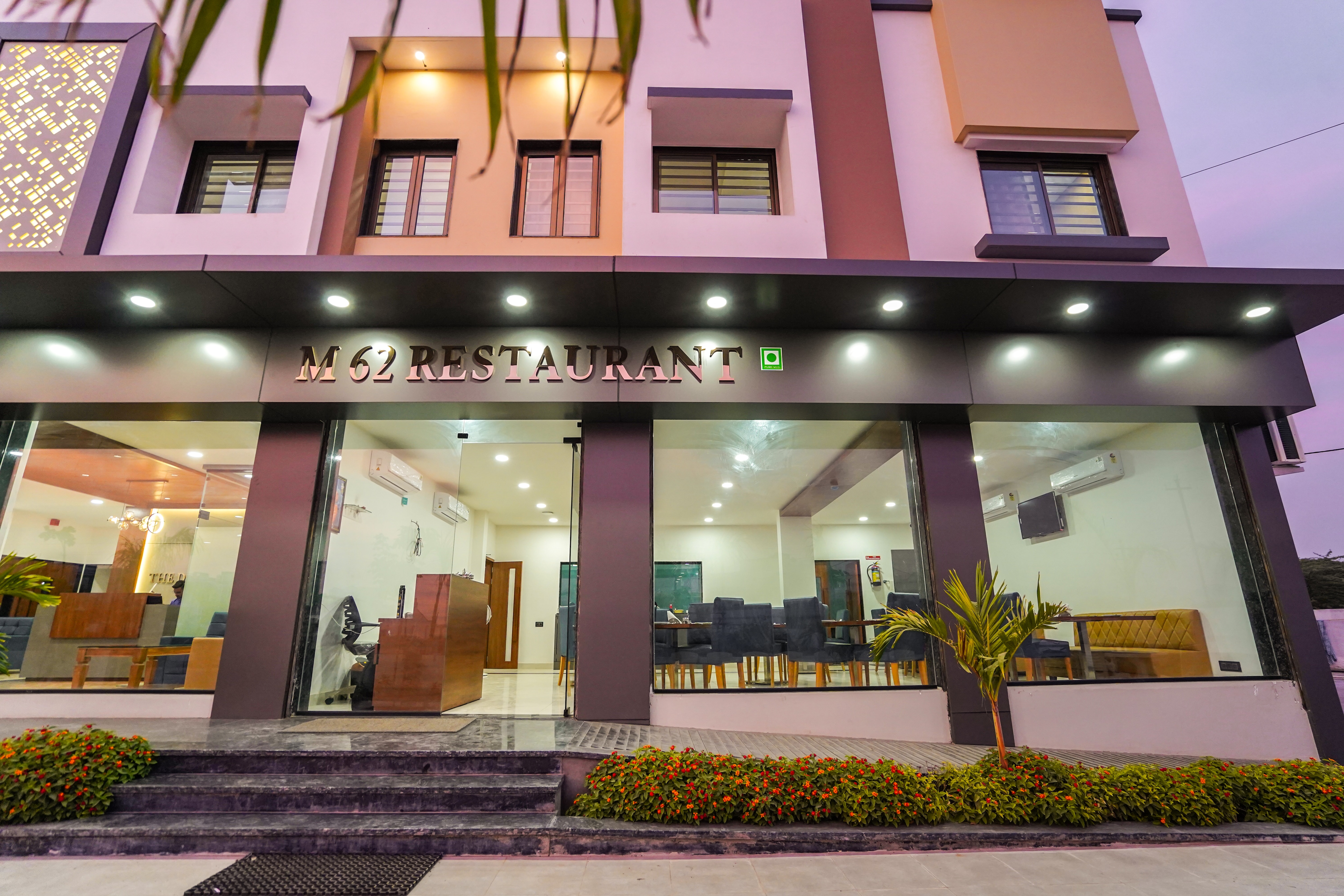 M-62 RESTAURANT