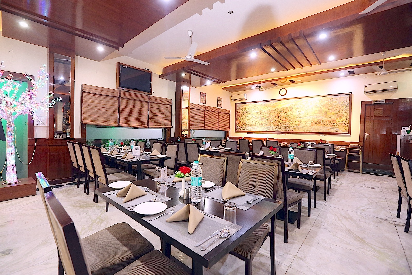 DASAPRAKASH RESTAURANT VRINDAVAN