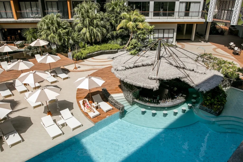 Aloha Pool Bar