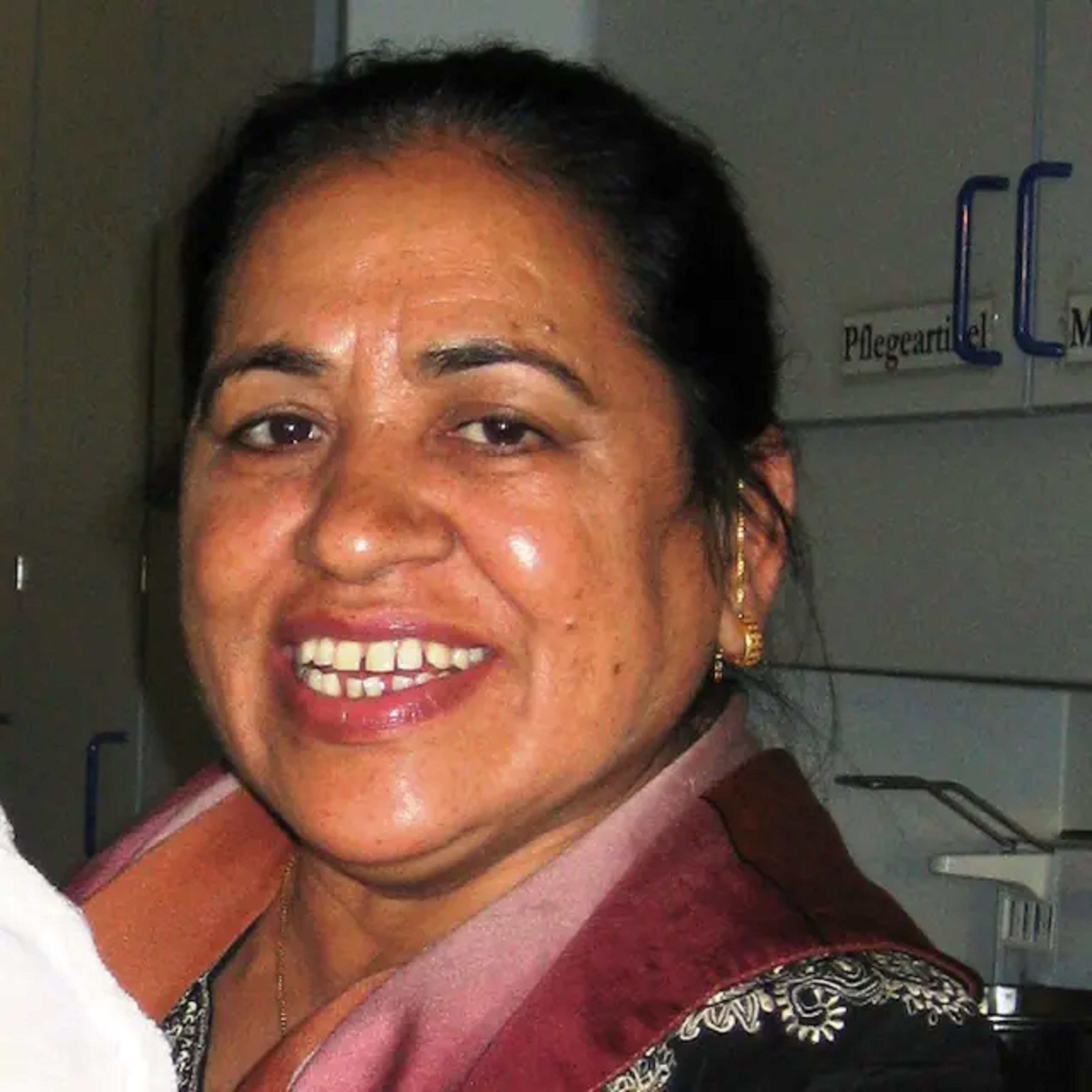 Peaches and Pears 𝗕𝗢𝗢𝗞 Gopeshwar Homestay 𝘄𝗶𝘁𝗵 𝗙𝗥𝗘𝗘 𝗖𝗮𝗻𝗰𝗲𝗹𝗹𝗮𝘁𝗶𝗼𝗻