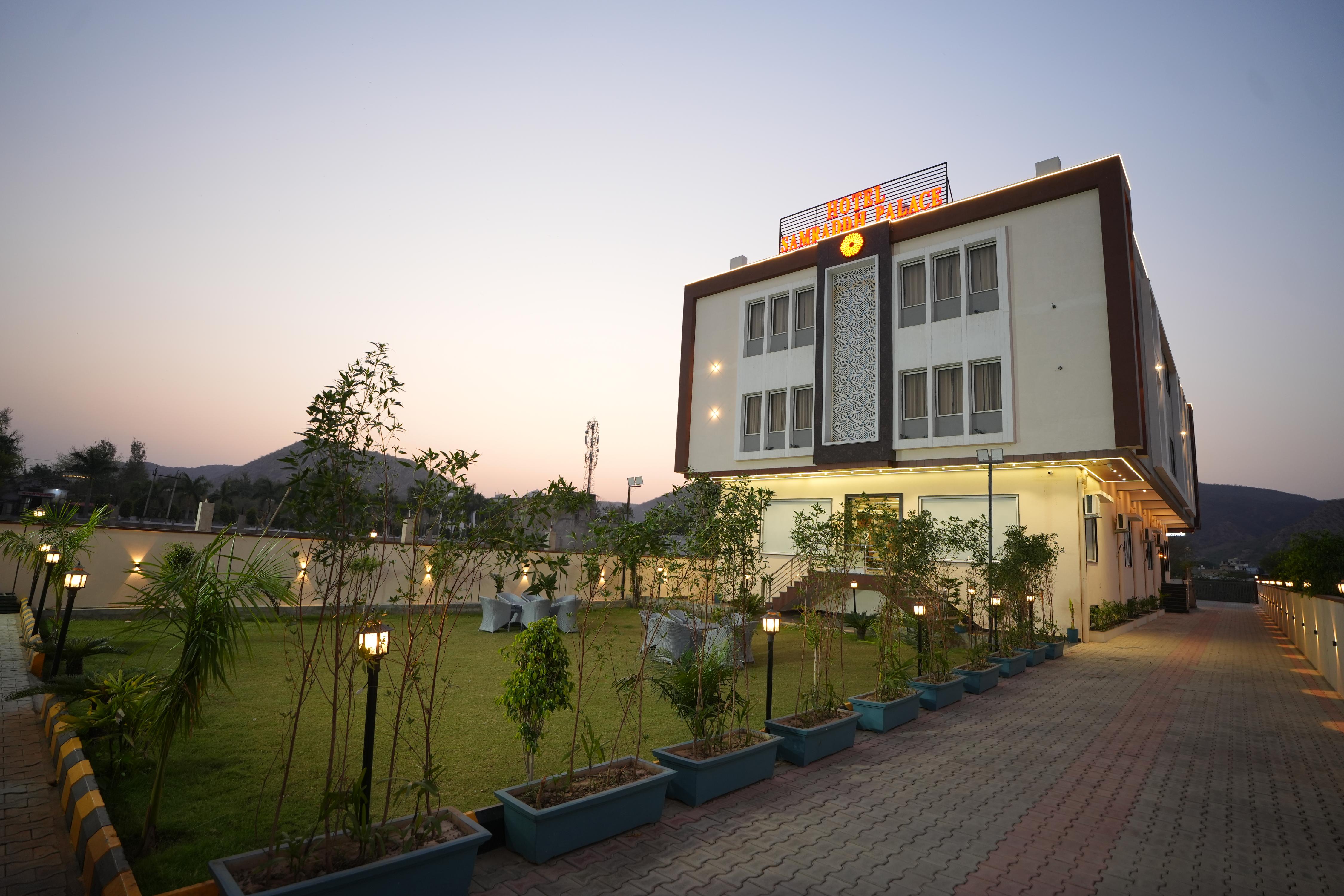SAMRADDH PALACE