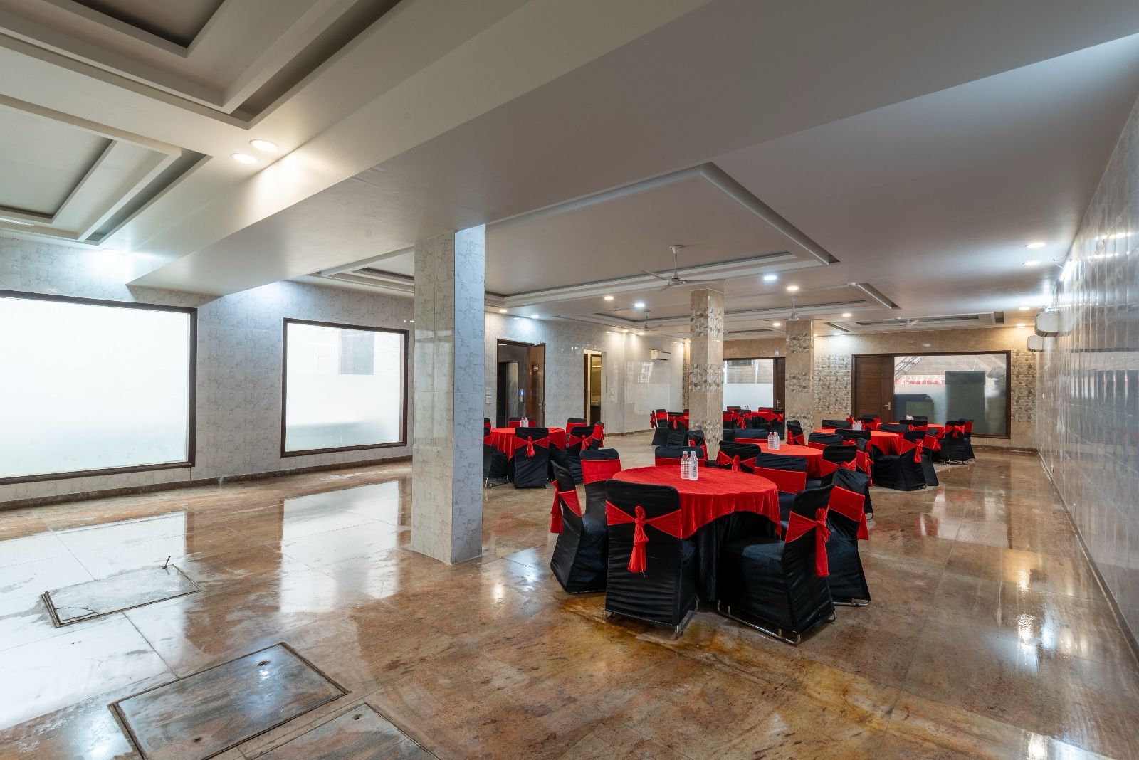 THE FLORENCE HOTEL & BANQUET