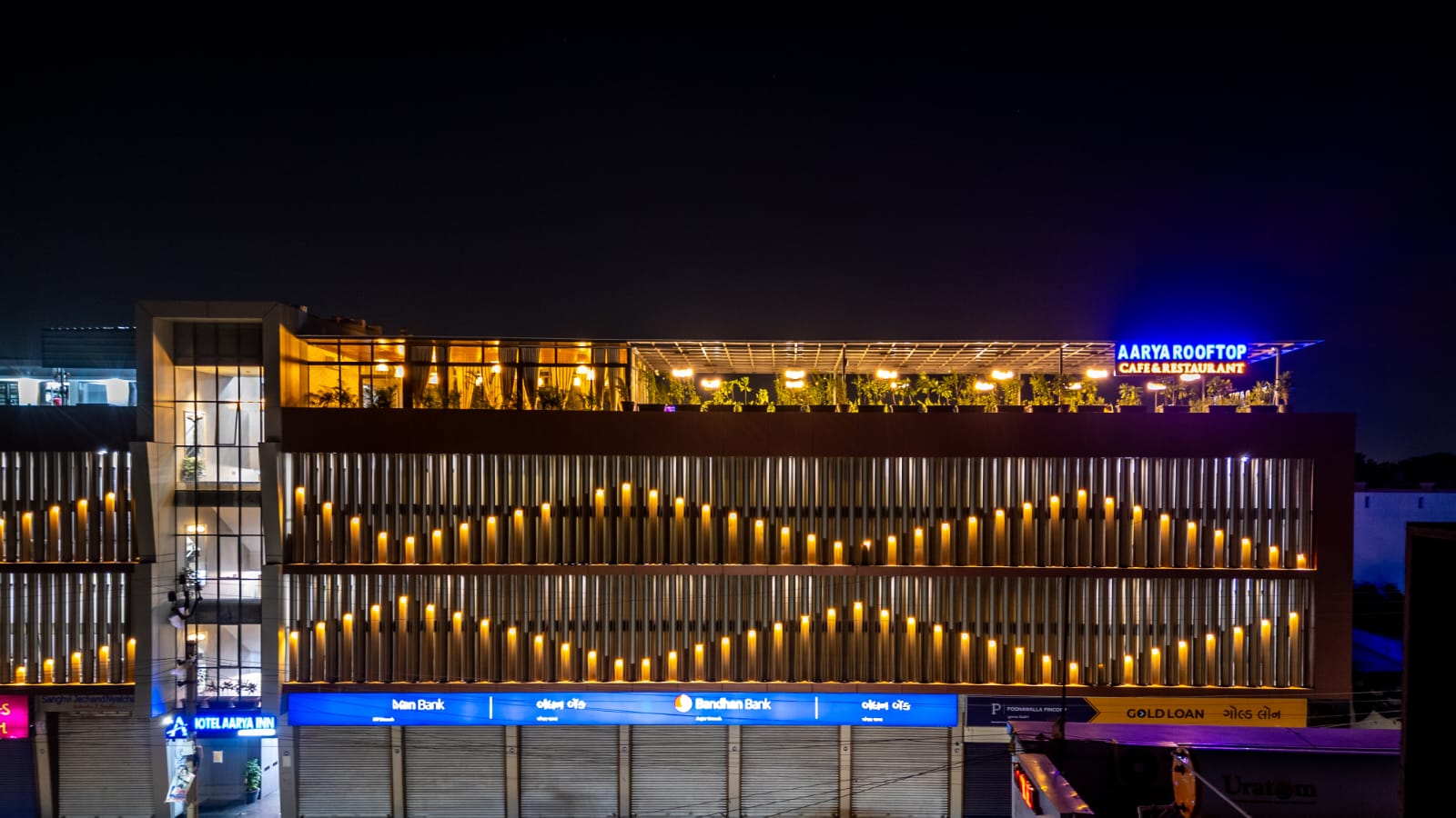 AARYA ROOFTOP (cafe & restaurant)