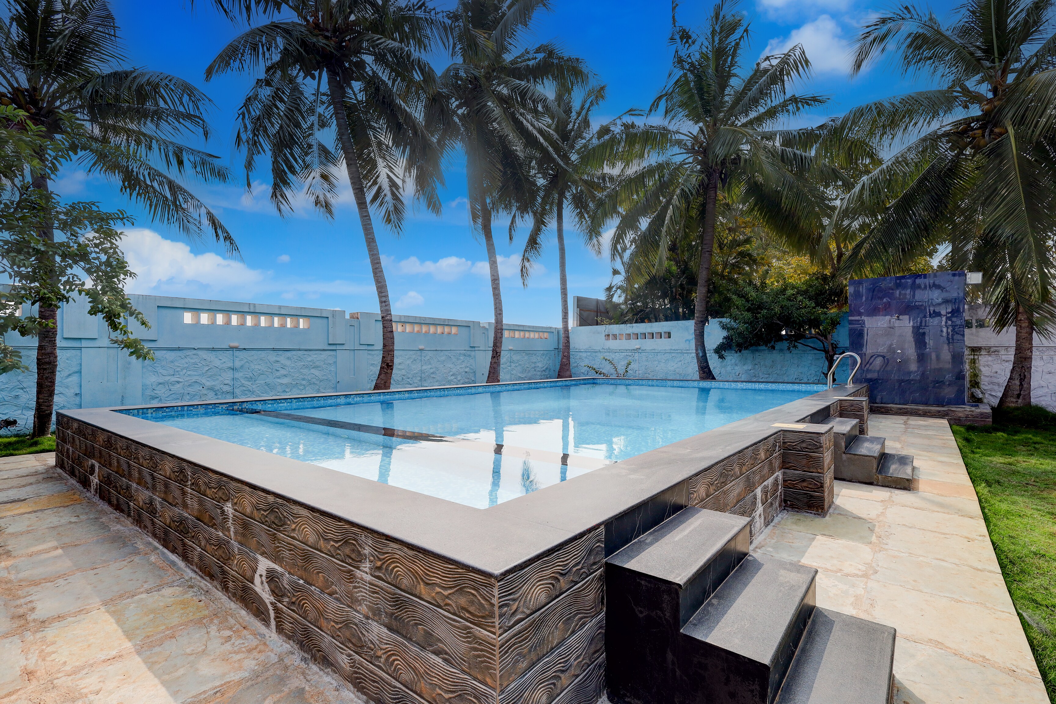 Palette Hotels and Resorts Siva Vishnu Temple Formerly RC Resort Restaurant