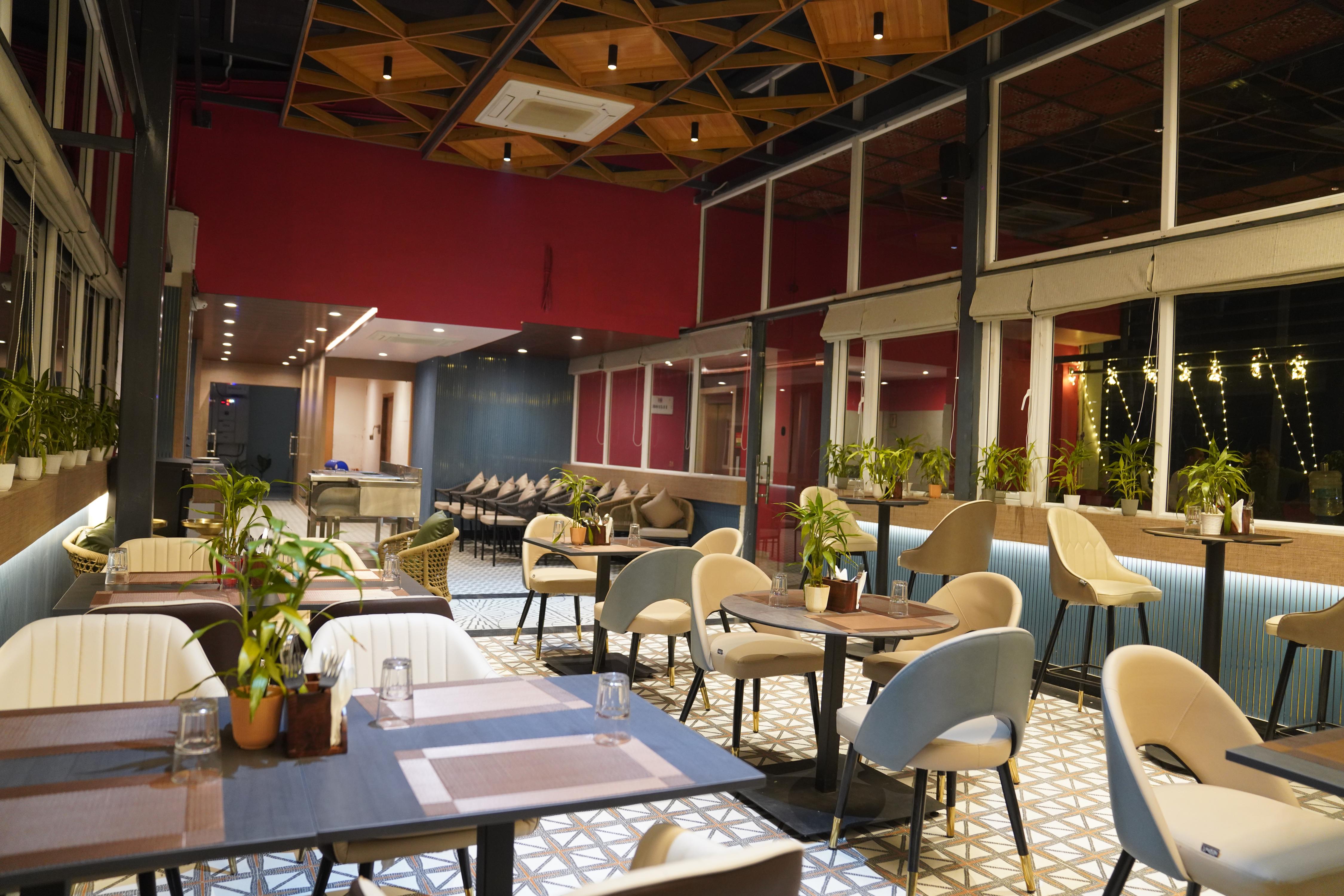 Aura The Rooftop lounge 